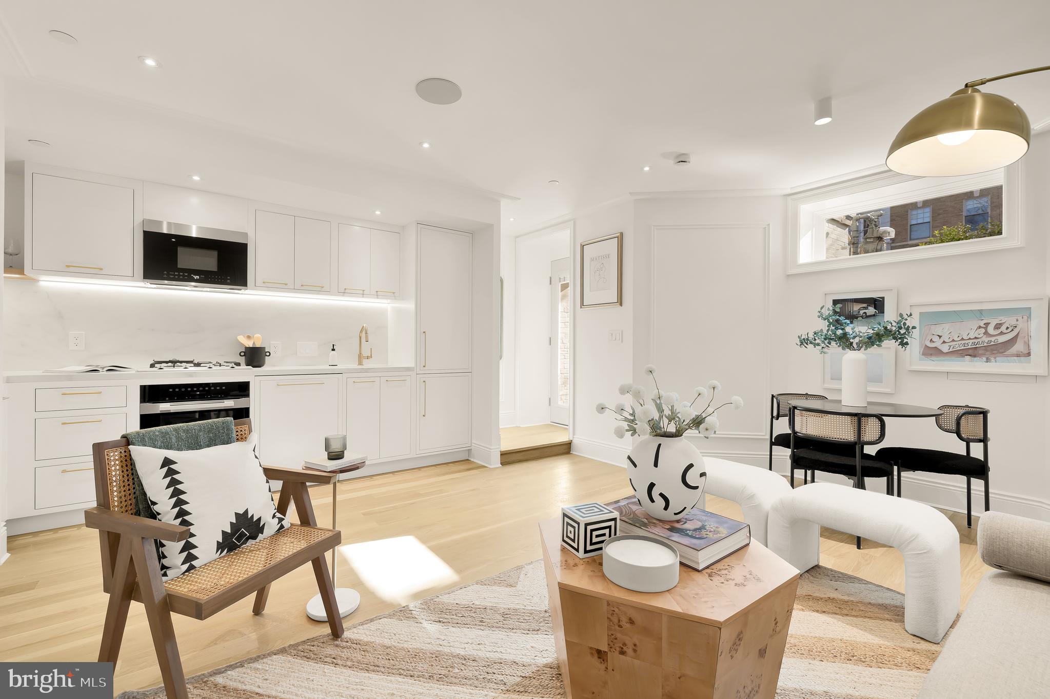 DUPONT CIRCLE - Residential