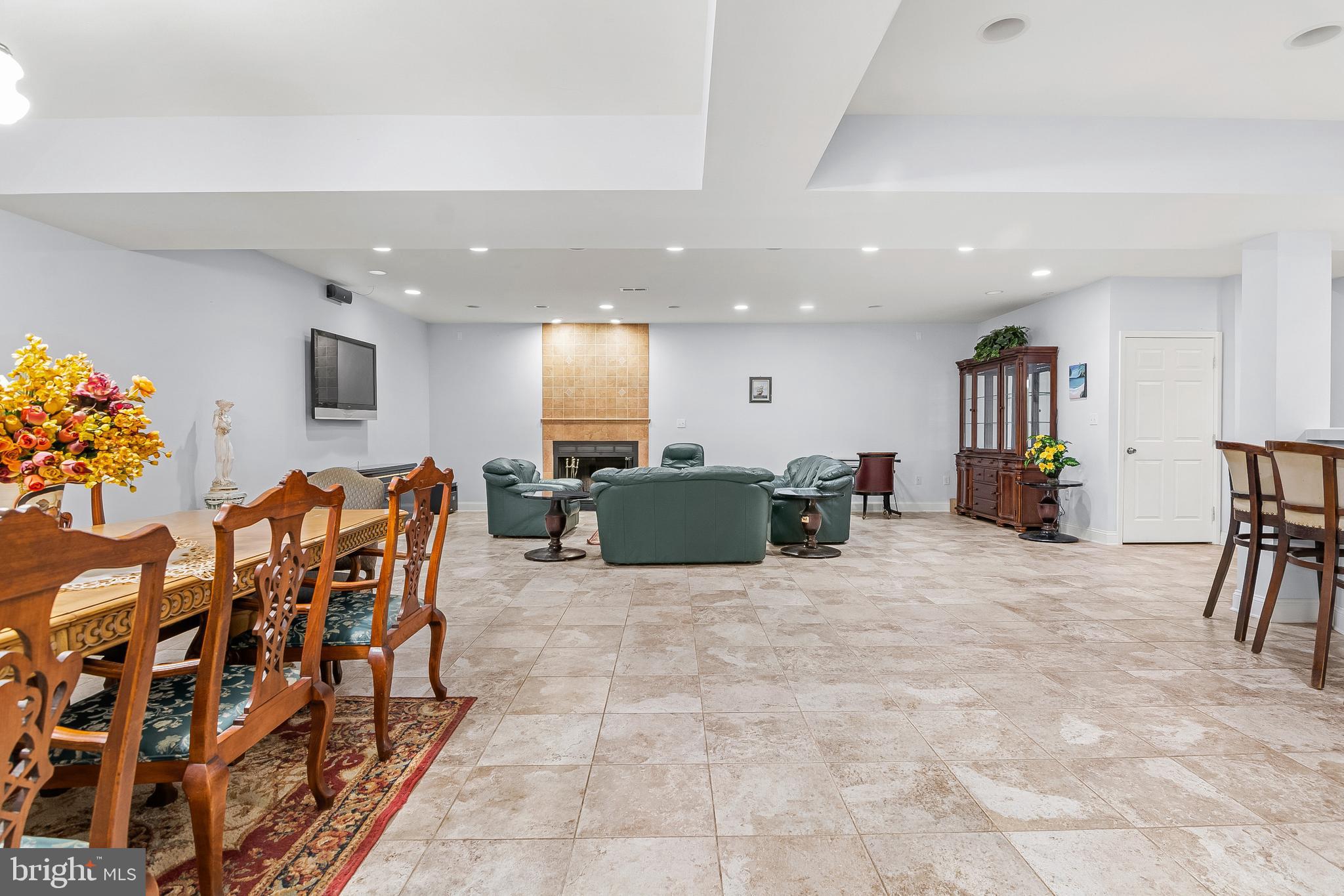 KINGSVILLE - Residential