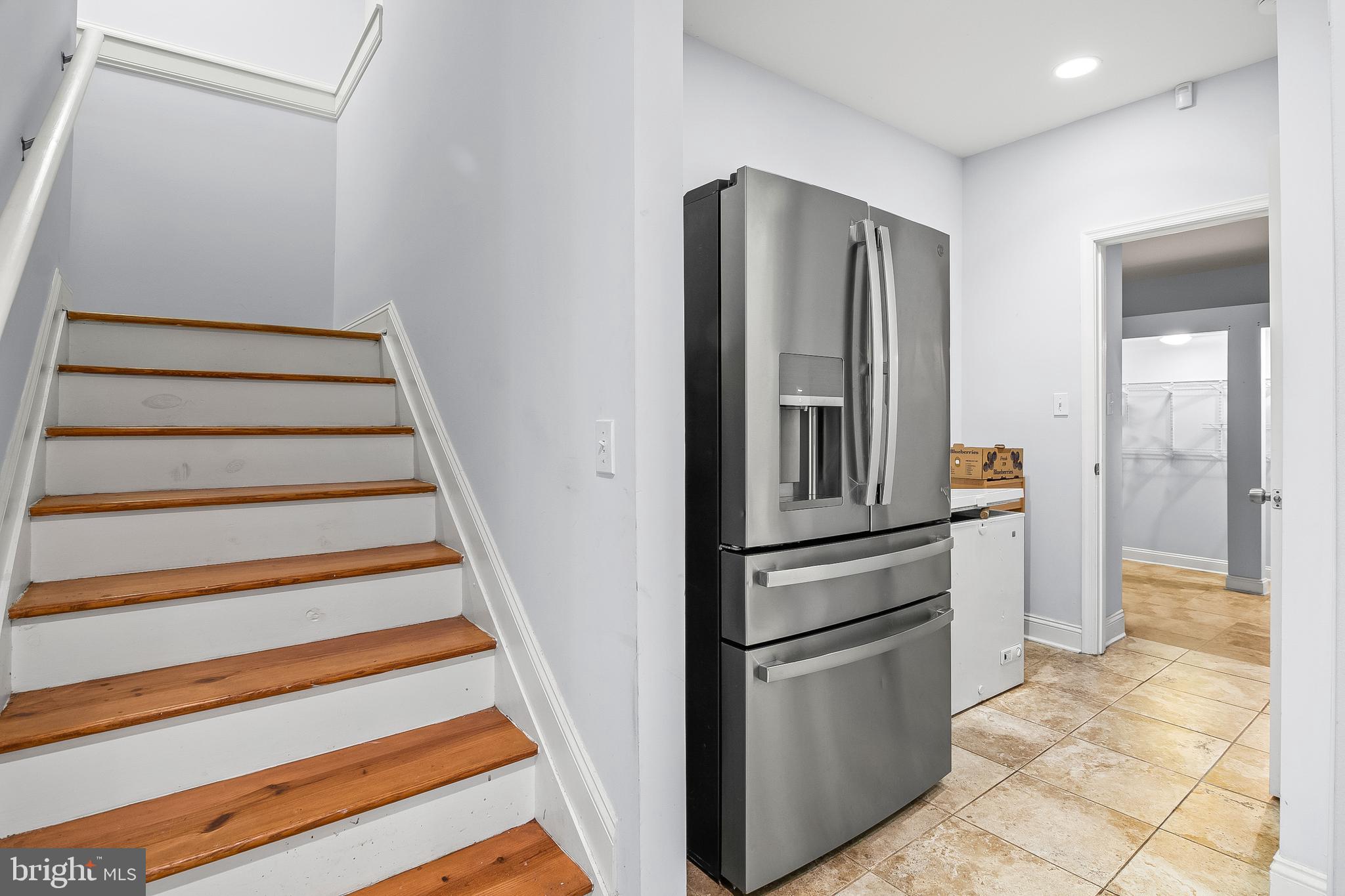 KINGSVILLE - Residential