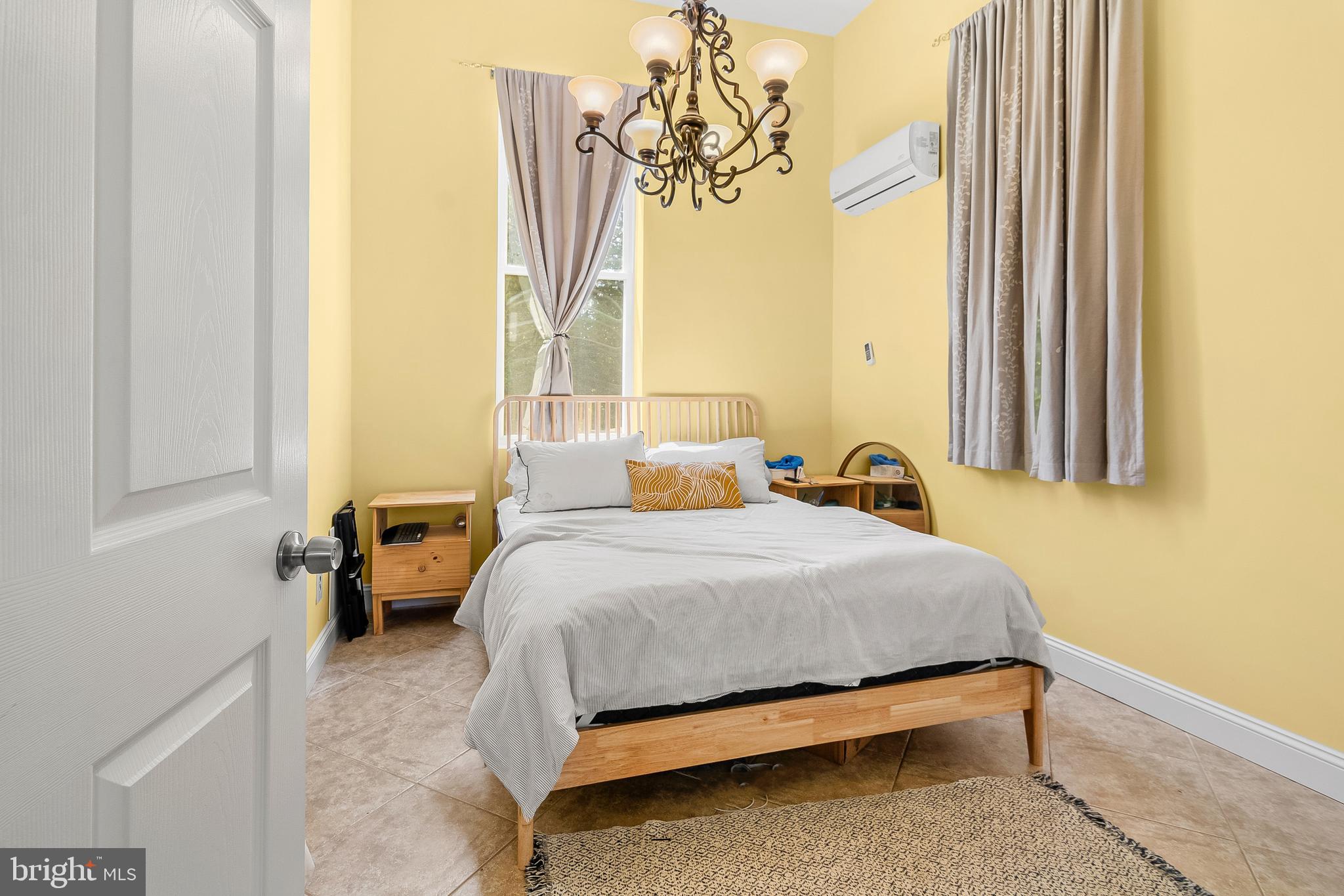 KINGSVILLE - Residential