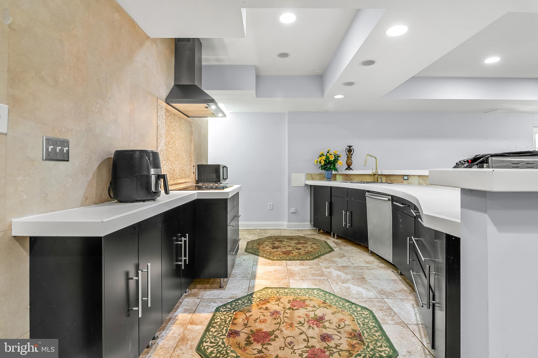 KINGSVILLE - Residential