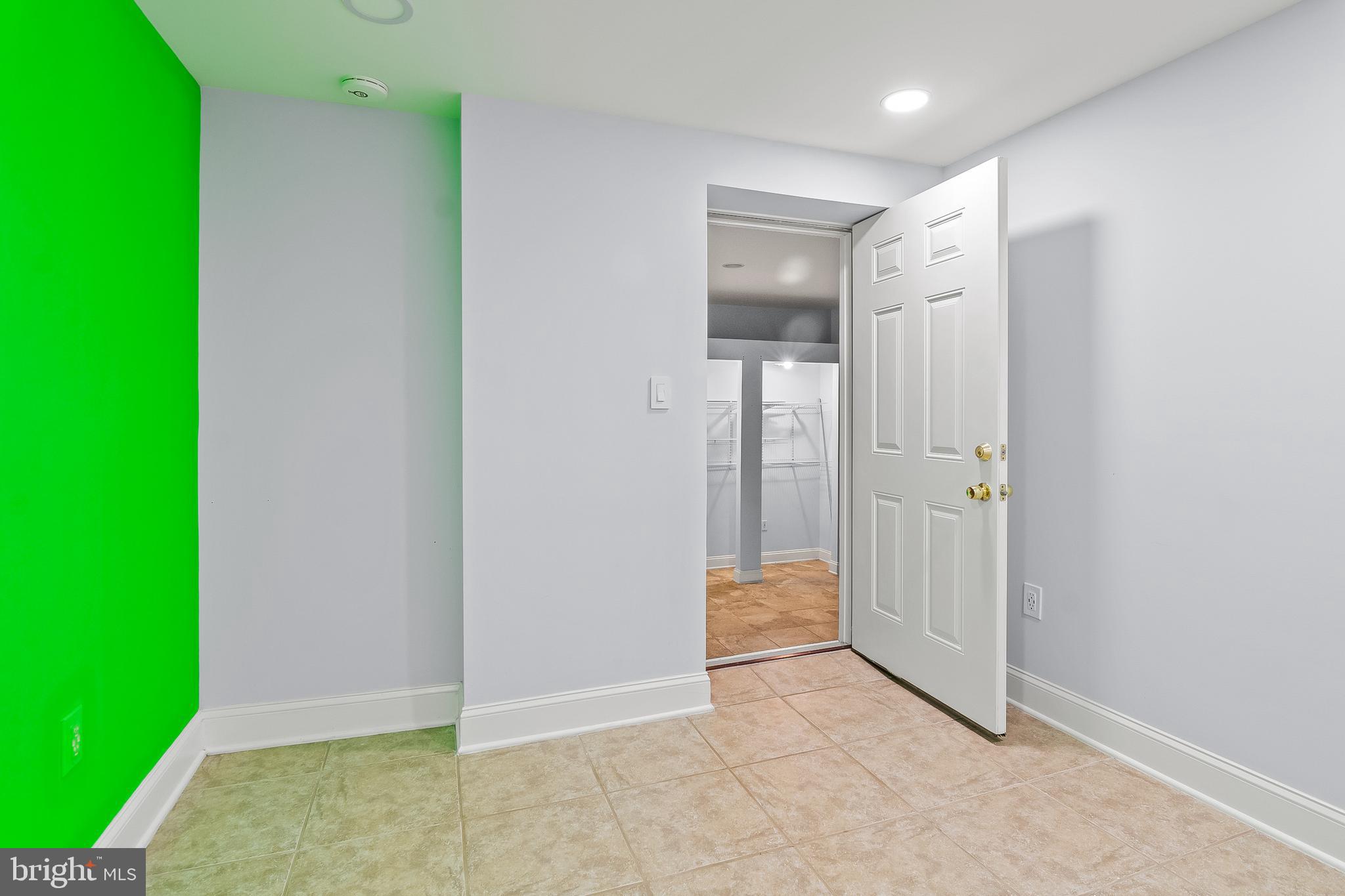 KINGSVILLE - Residential