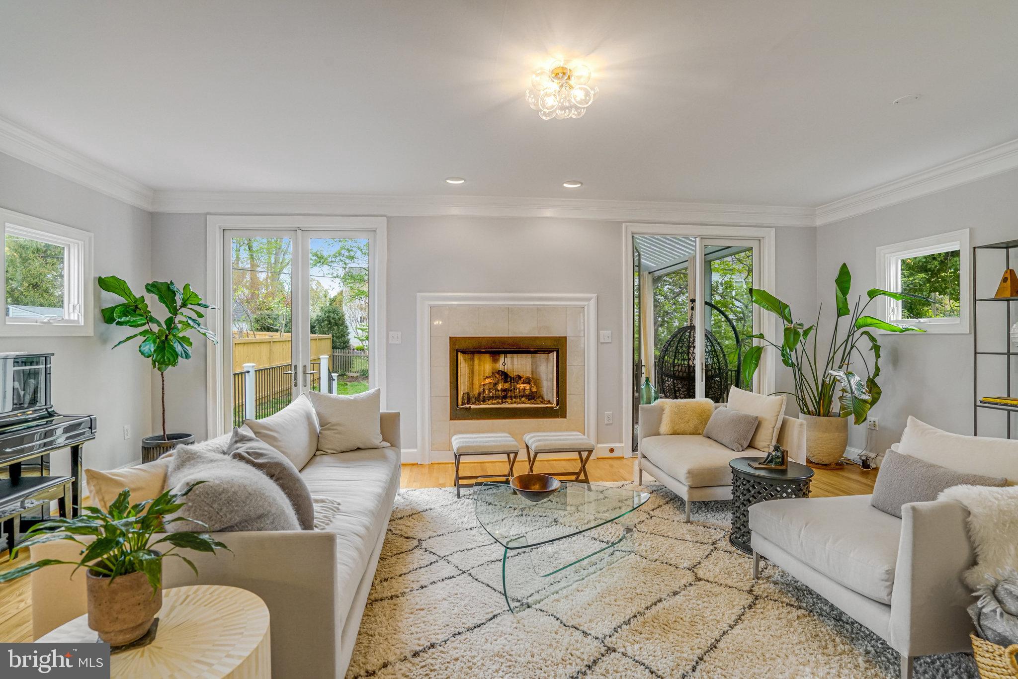 ELLISON HEIGHTS - Residential
