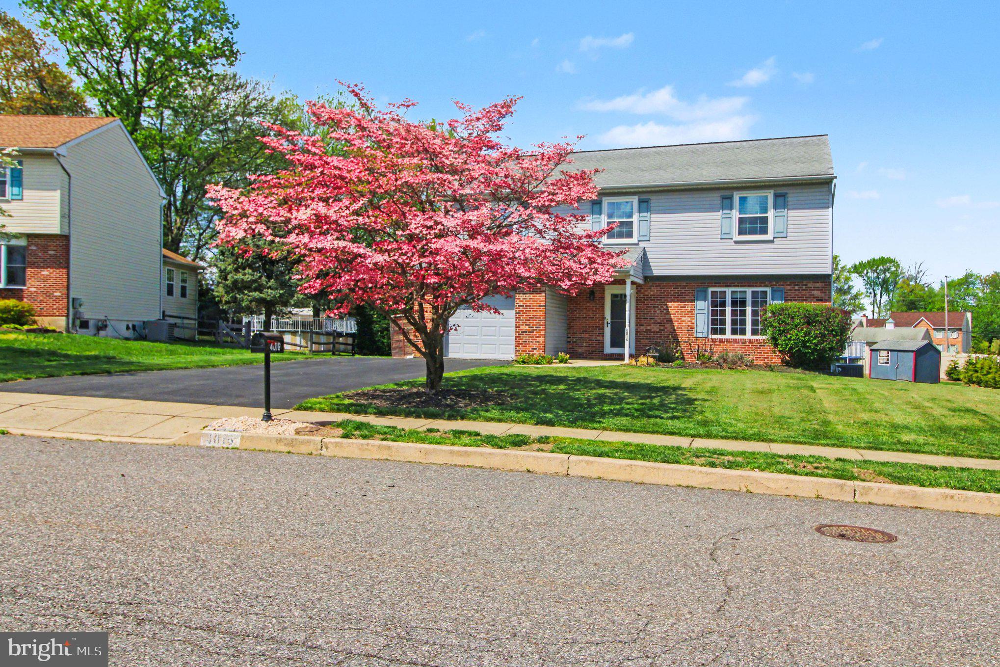 YORKTOWN - Residential