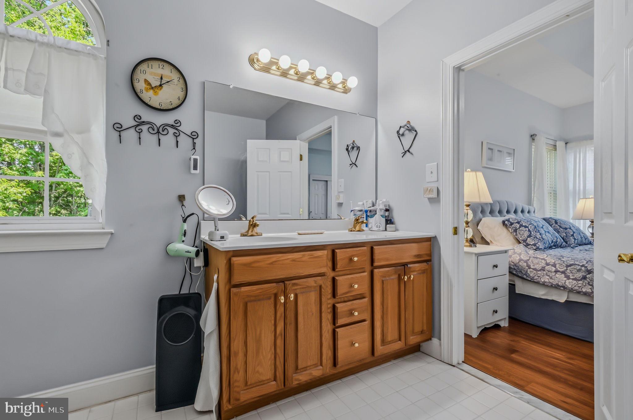 BELMONT - Residential