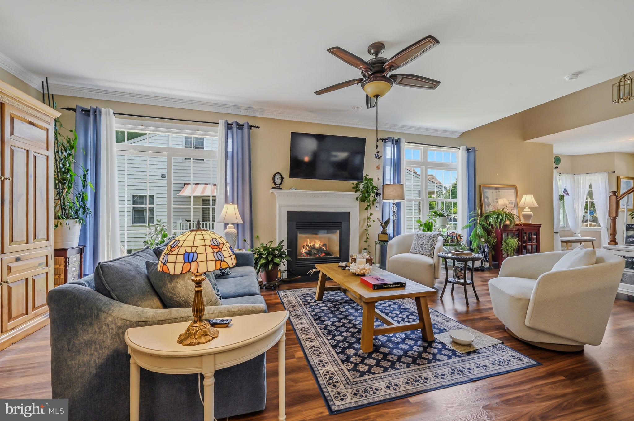 BELMONT - Residential