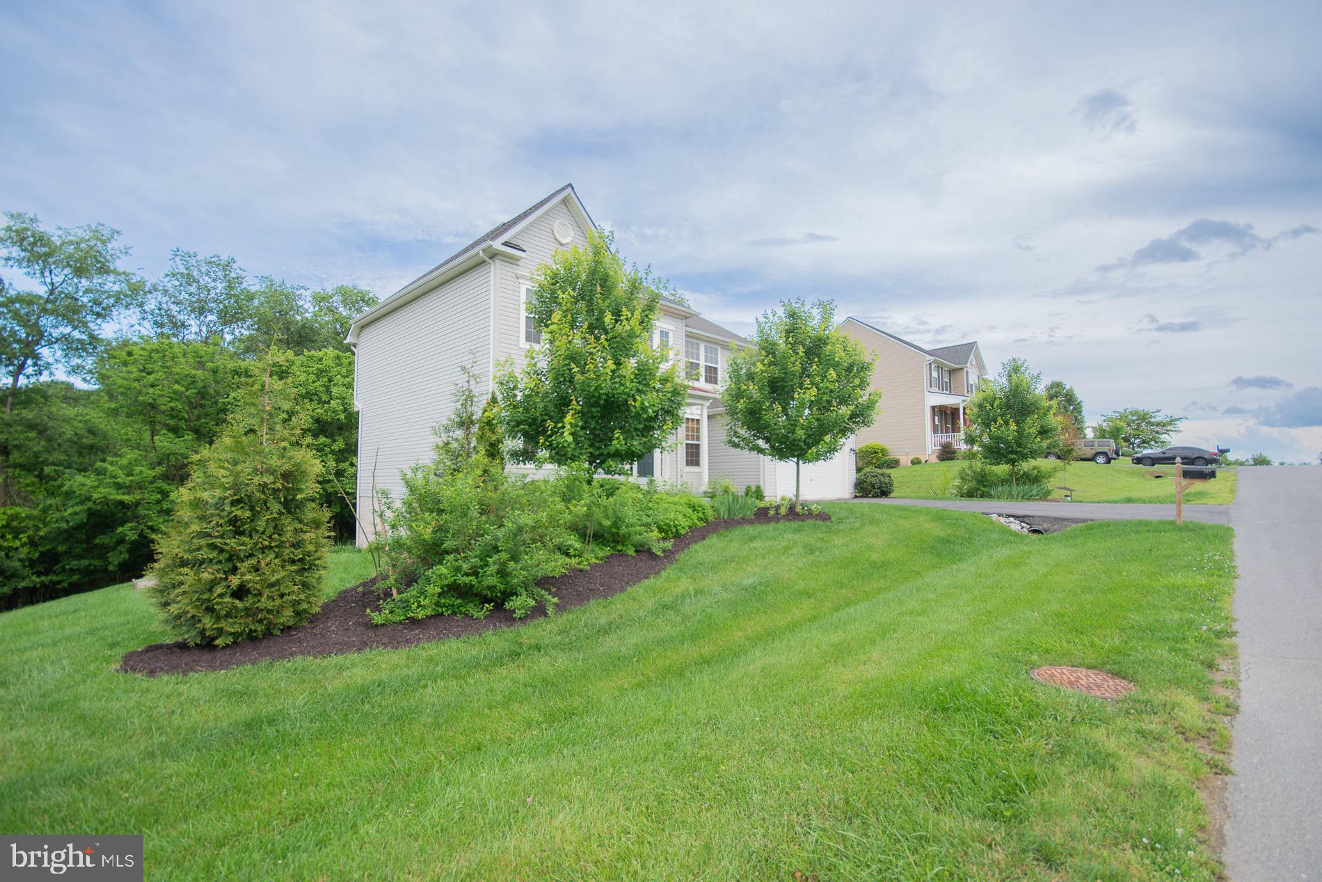 BROOKFIELD ON THE POTOMAC - Residential