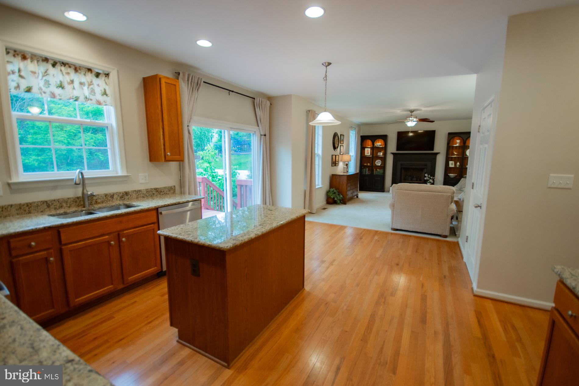 BROOKFIELD ON THE POTOMAC - Residential