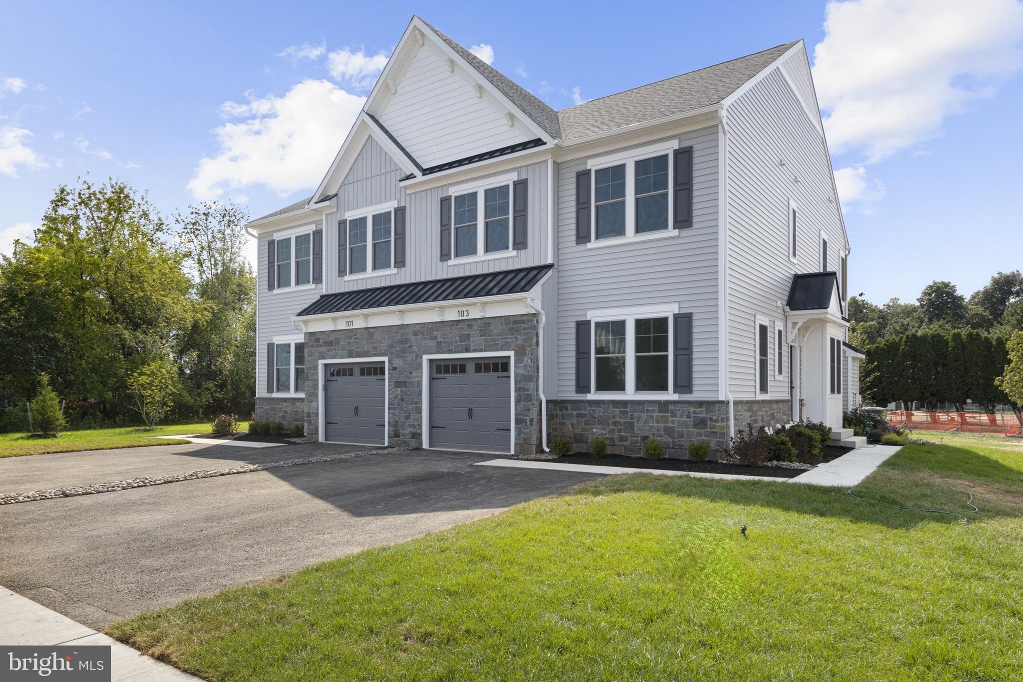 HIGHPOINT AT NEW BRITAIN - Residential