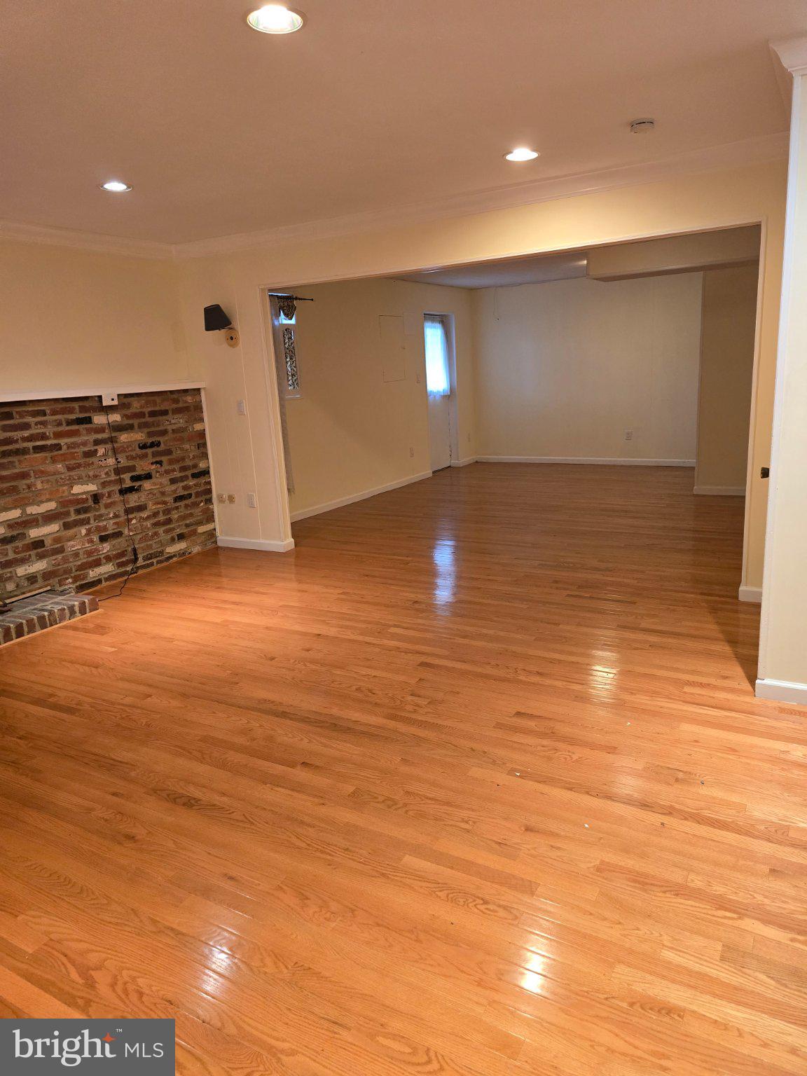 POTOMAC REGENCY - Residential