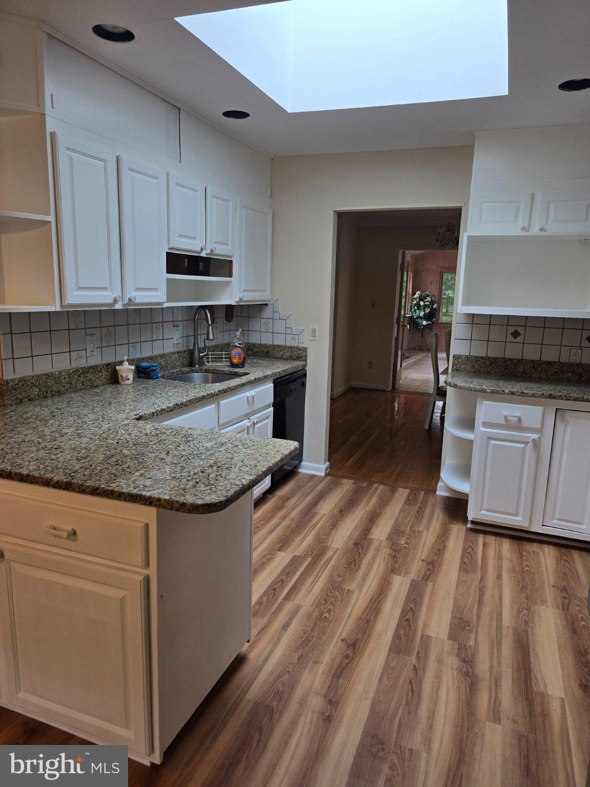 POTOMAC REGENCY - Residential