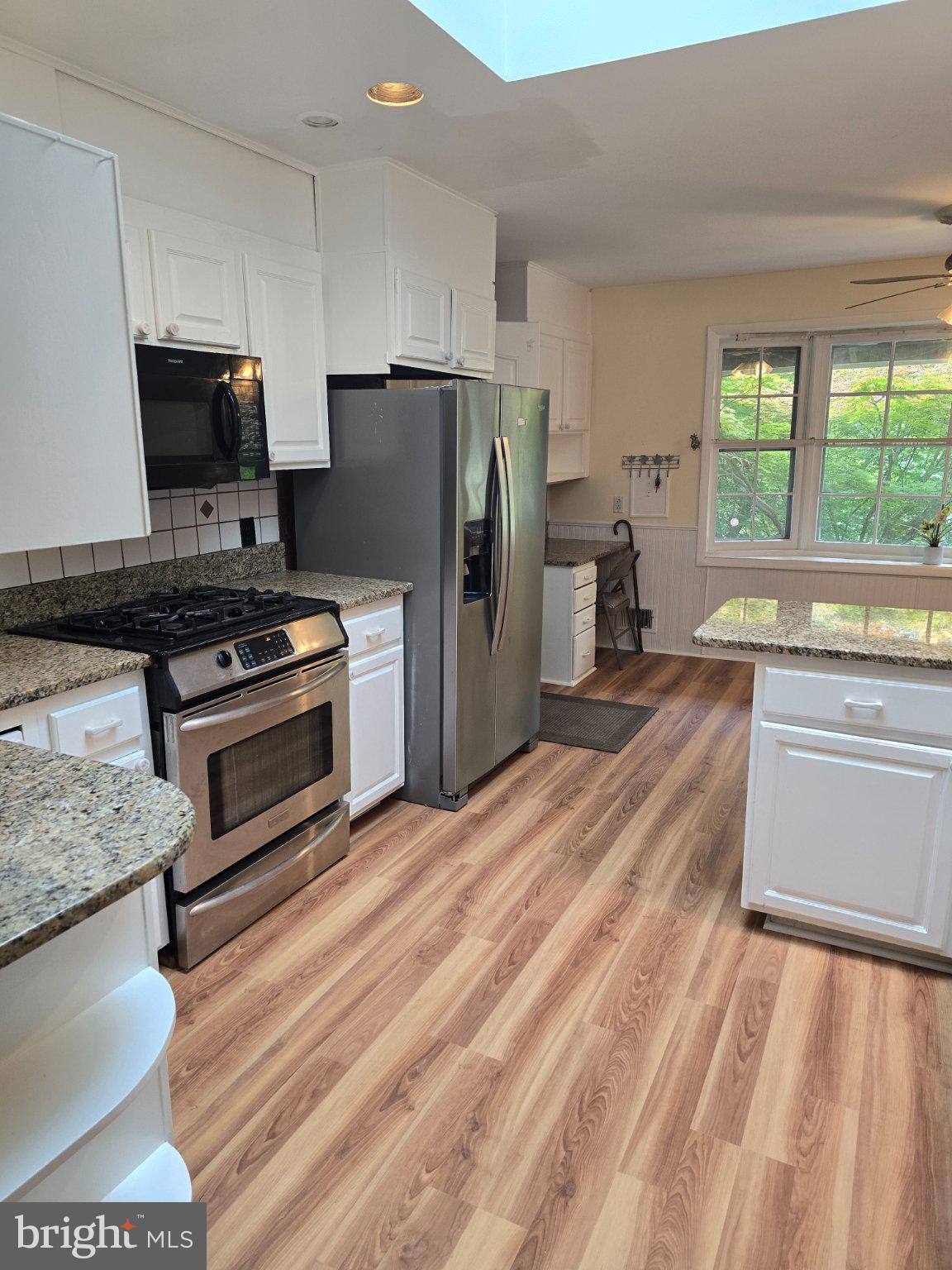 POTOMAC REGENCY - Residential