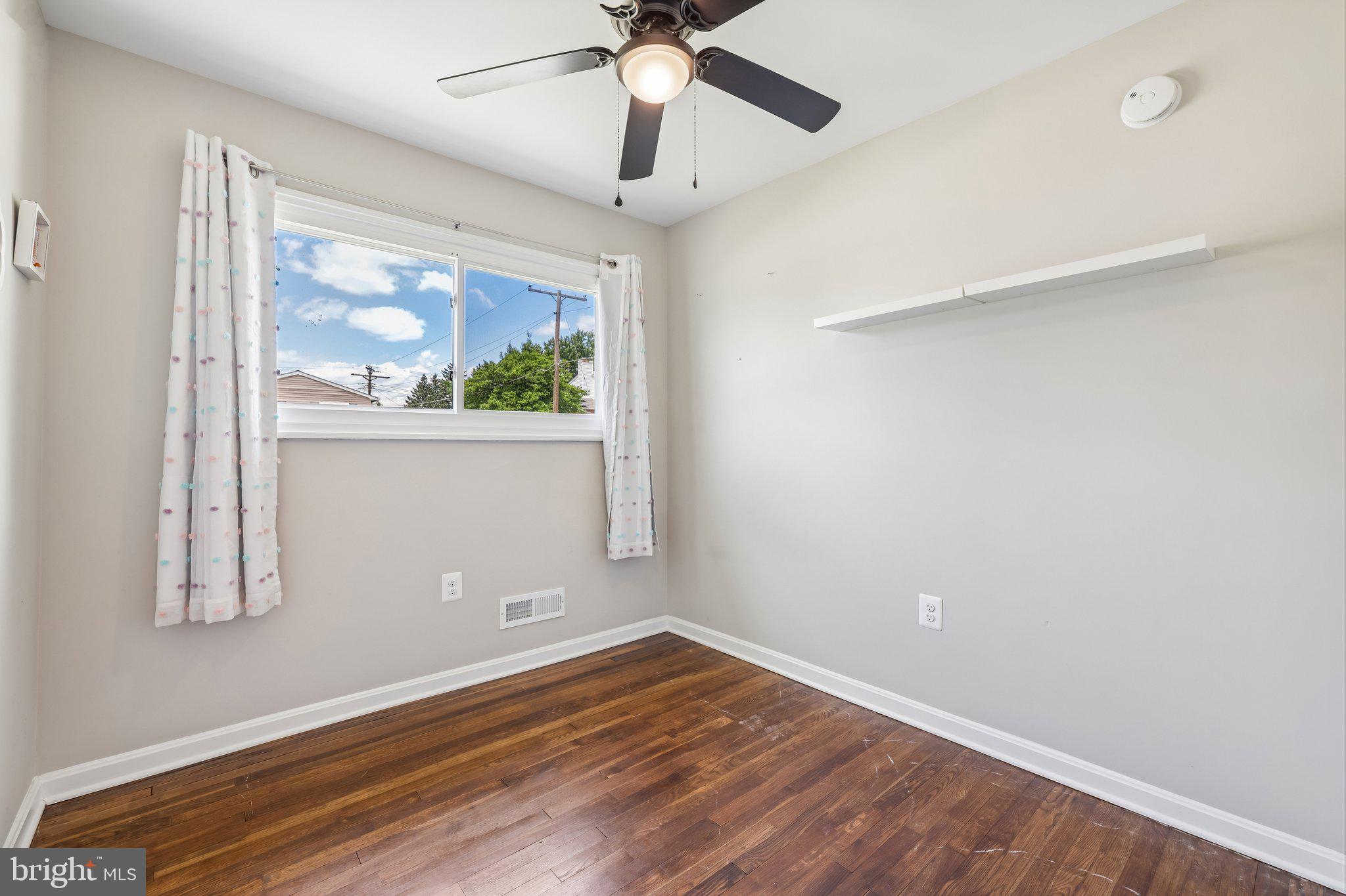 WESTVIEW PARK - Residential