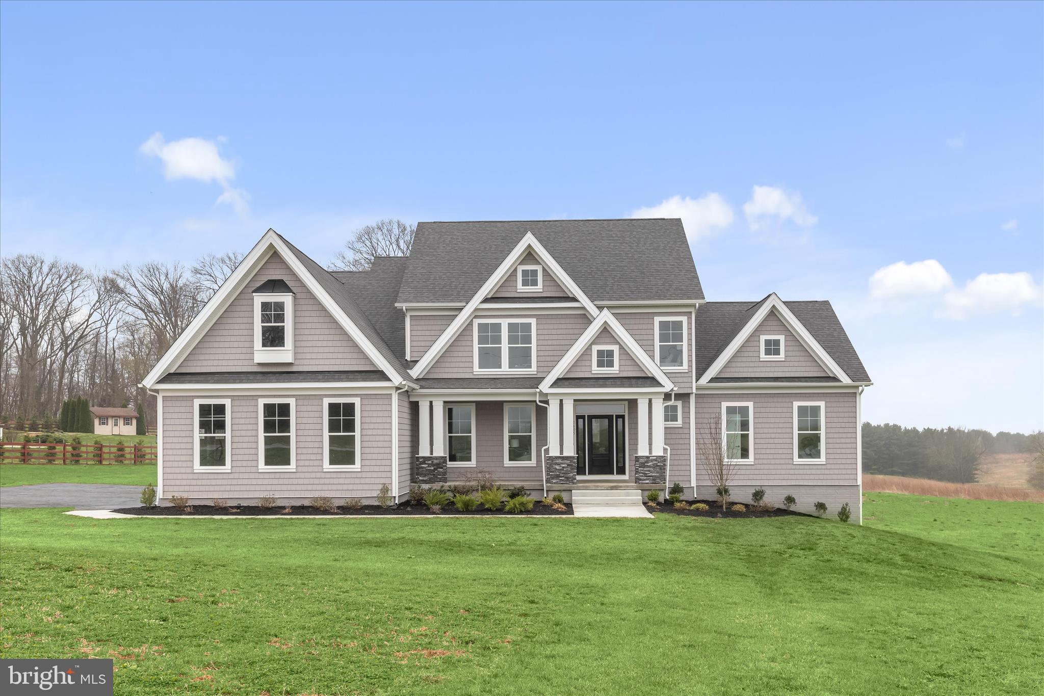 FREELAND - Residential