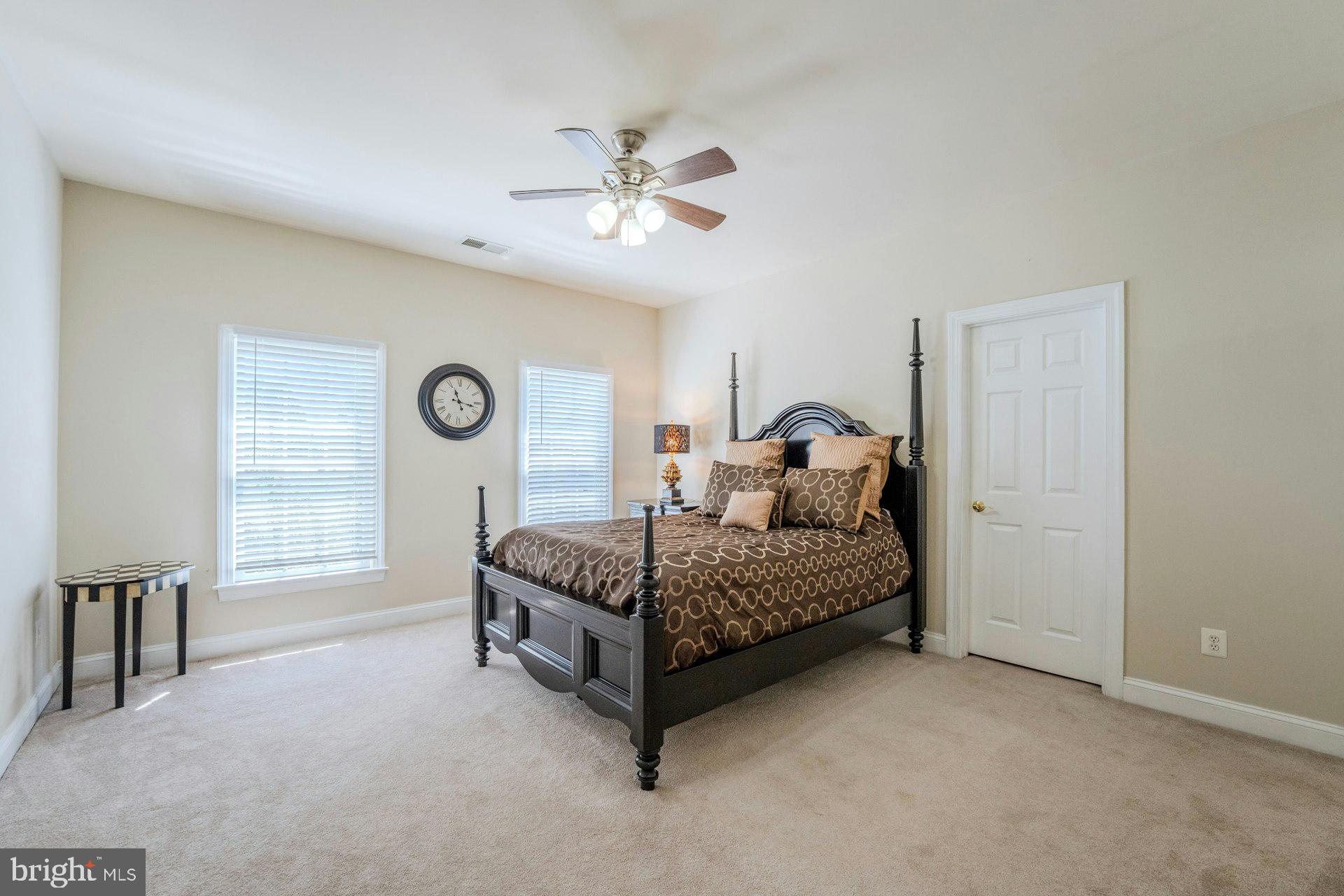 CHESTNUT HILLS - Residential