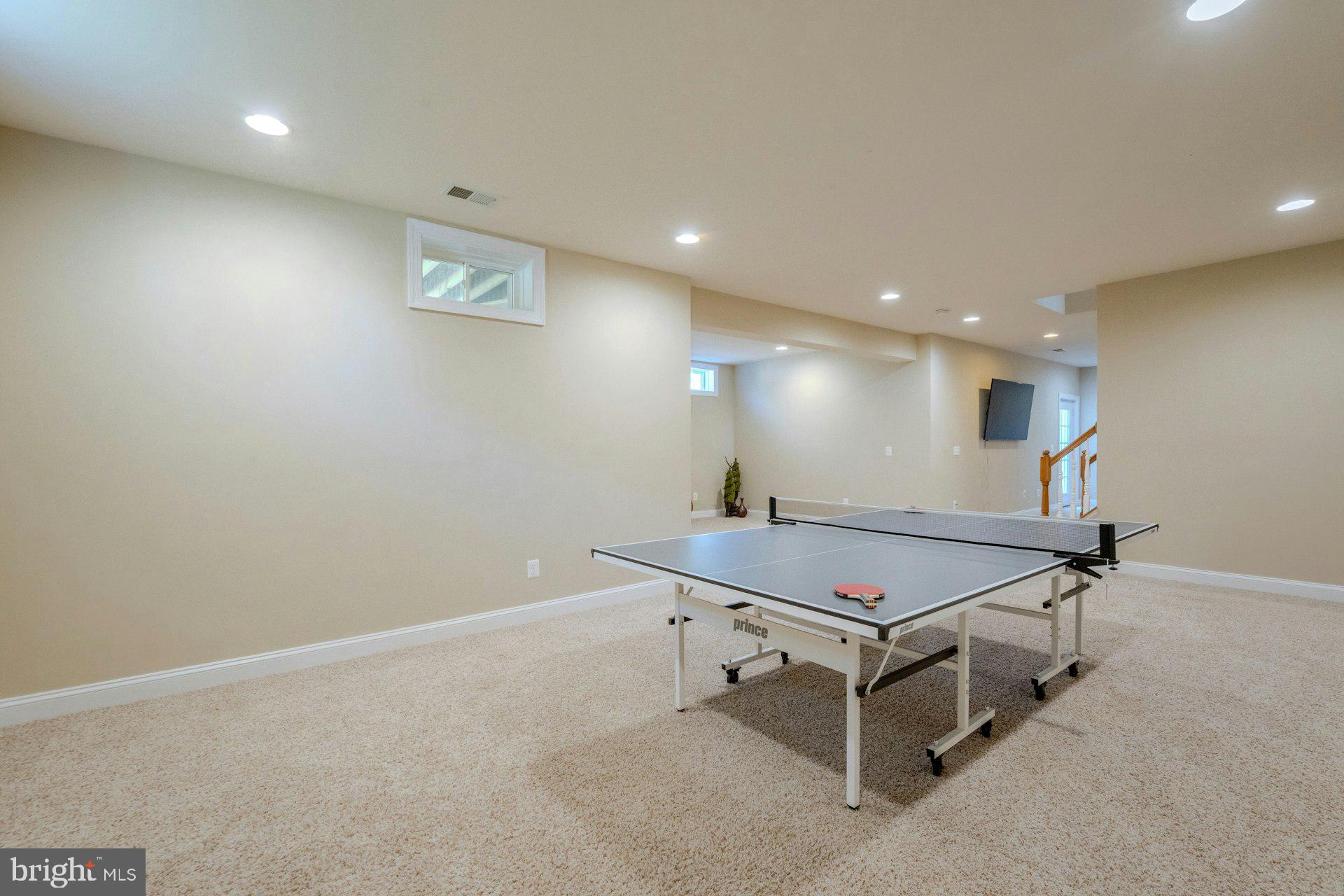 CHESTNUT HILLS - Residential