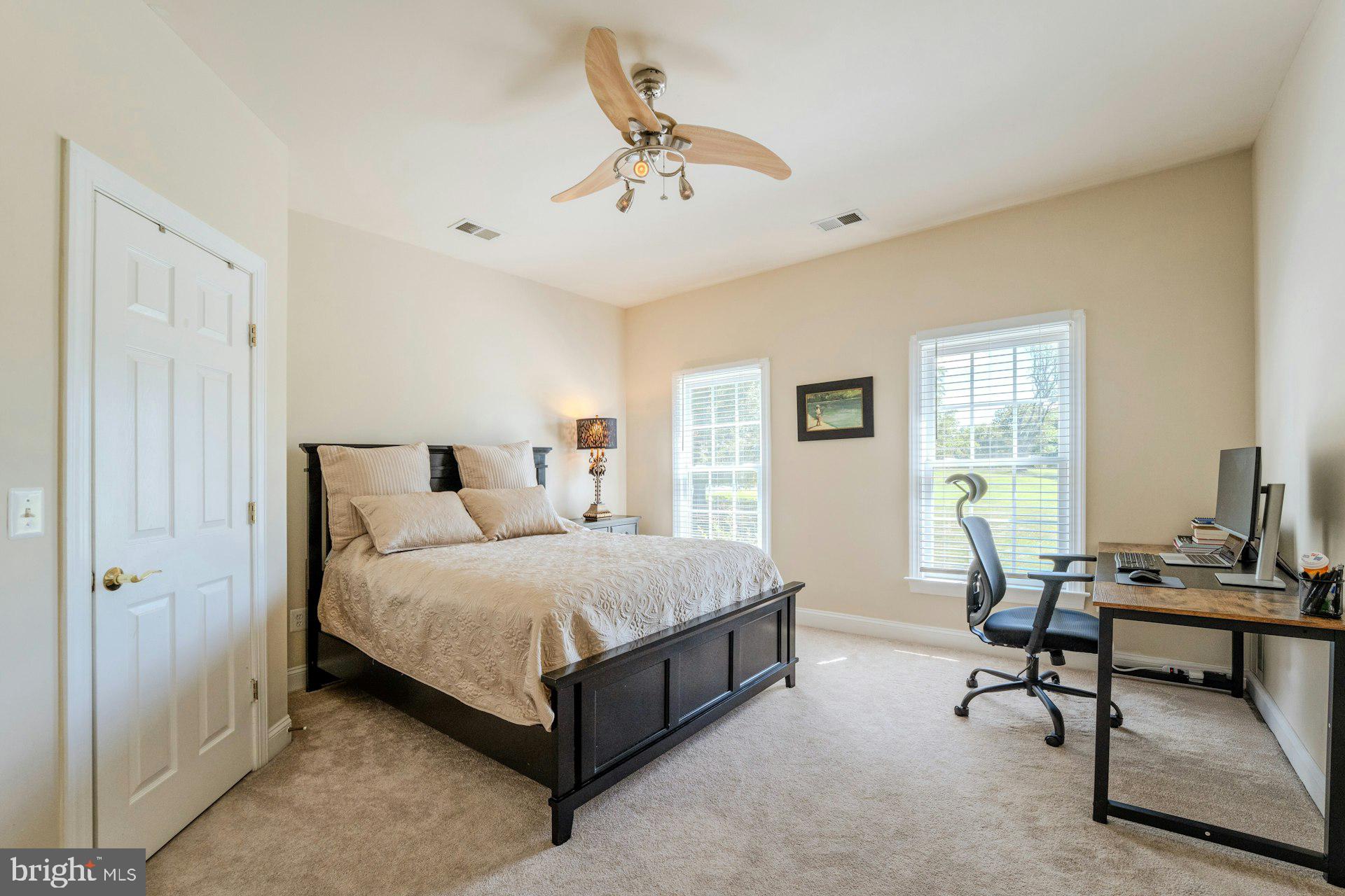 CHESTNUT HILLS - Residential