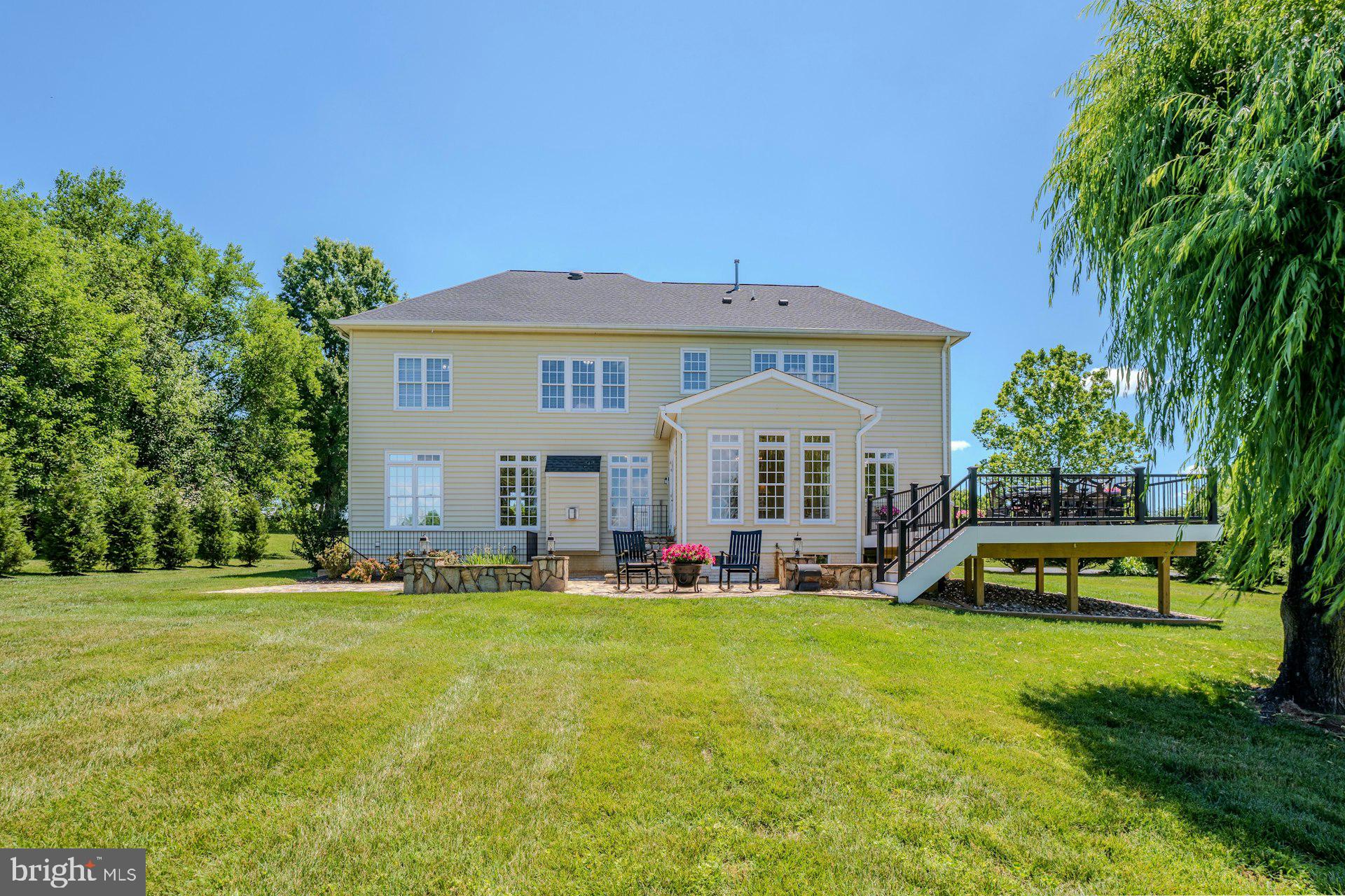 CHESTNUT HILLS - Residential