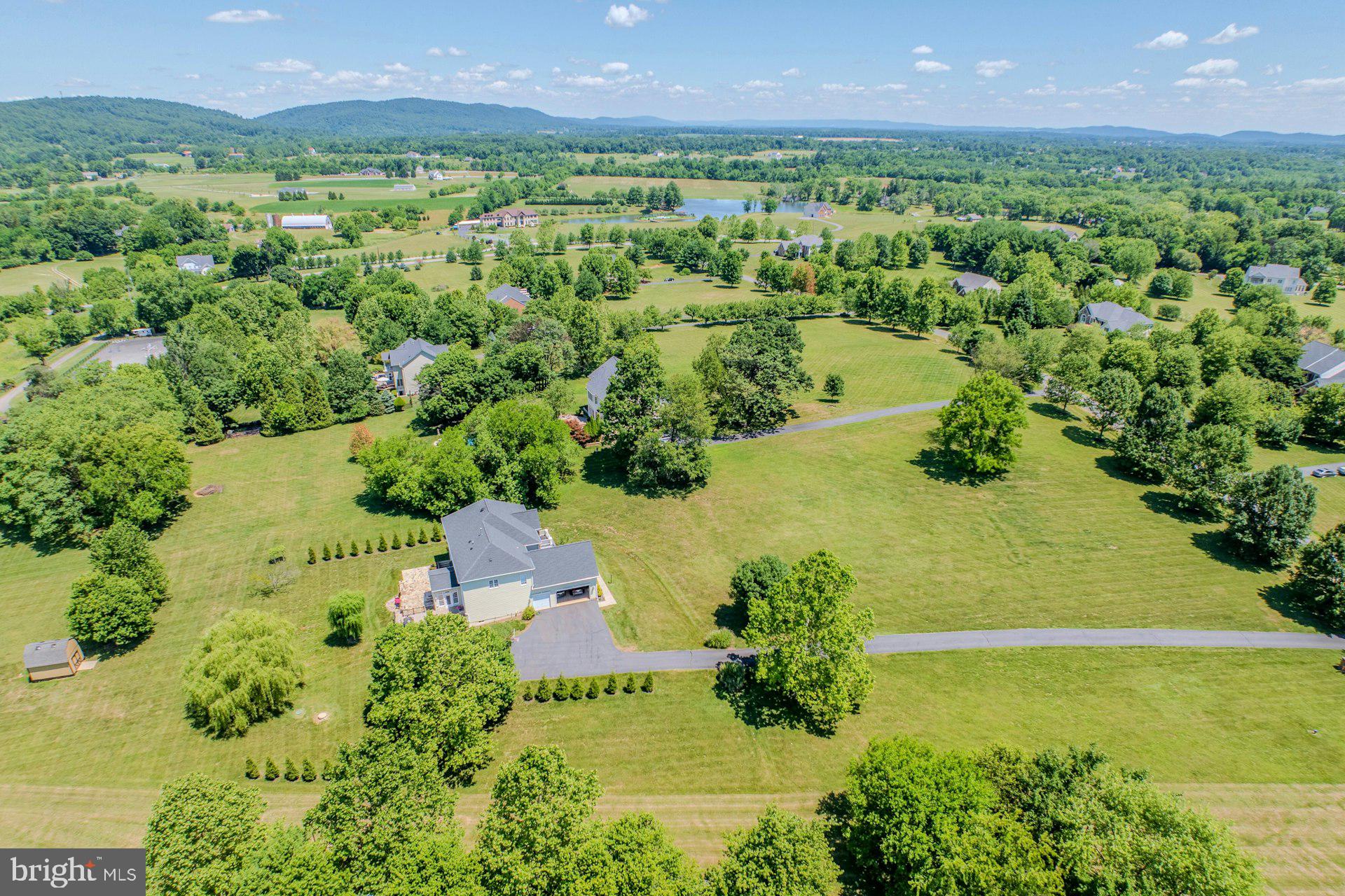 CHESTNUT HILLS - Residential