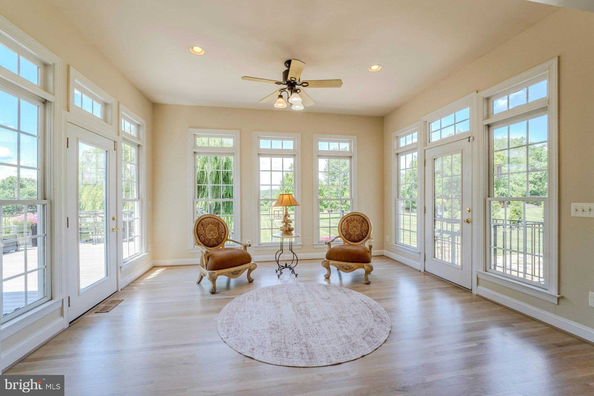 CHESTNUT HILLS - Residential