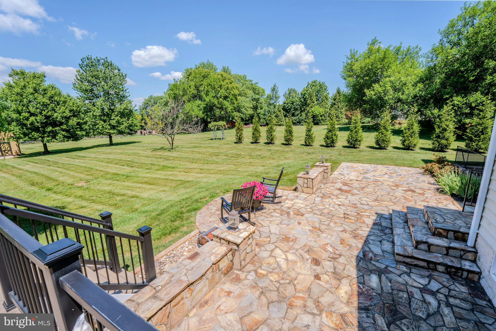 CHESTNUT HILLS - Residential