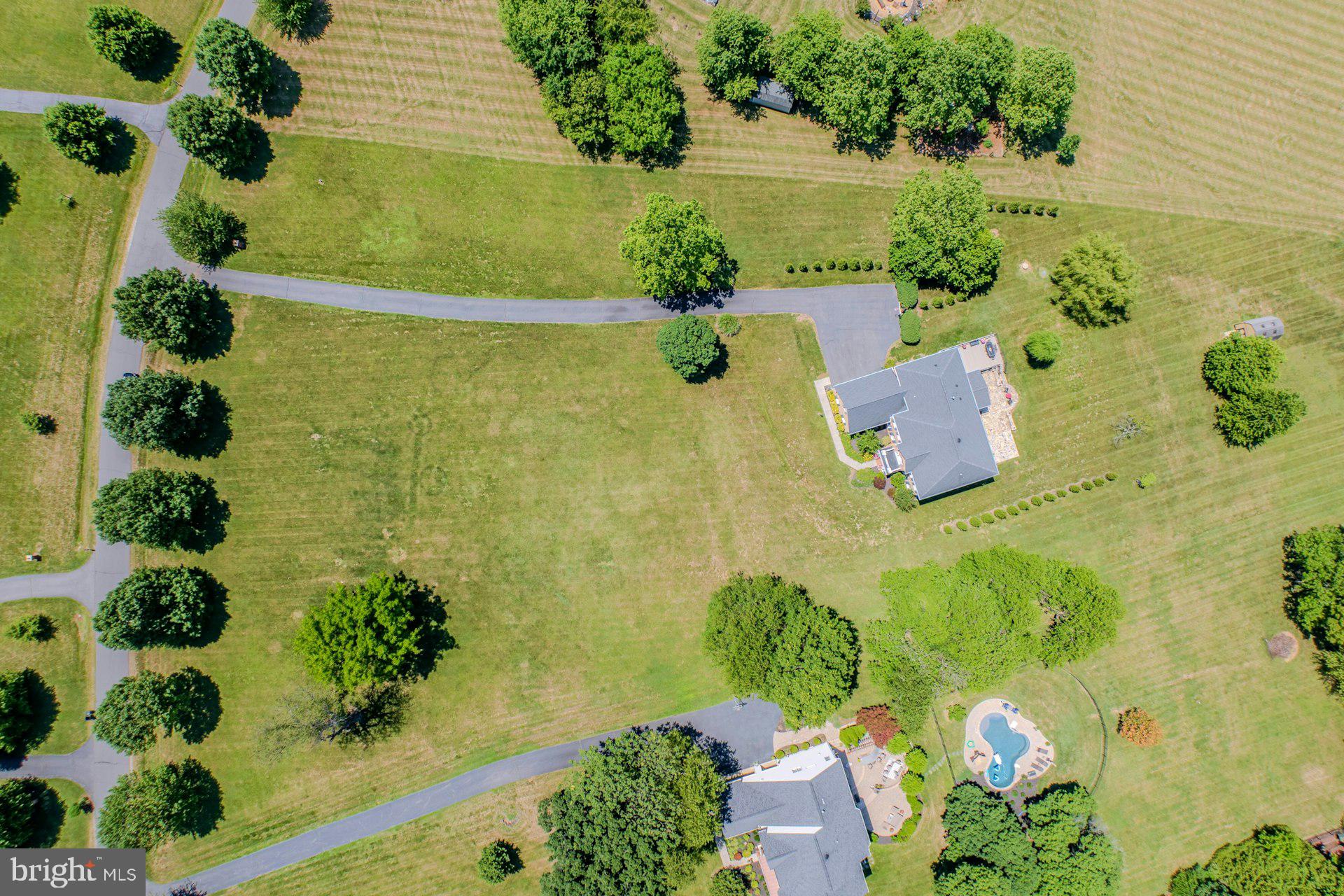 CHESTNUT HILLS - Residential