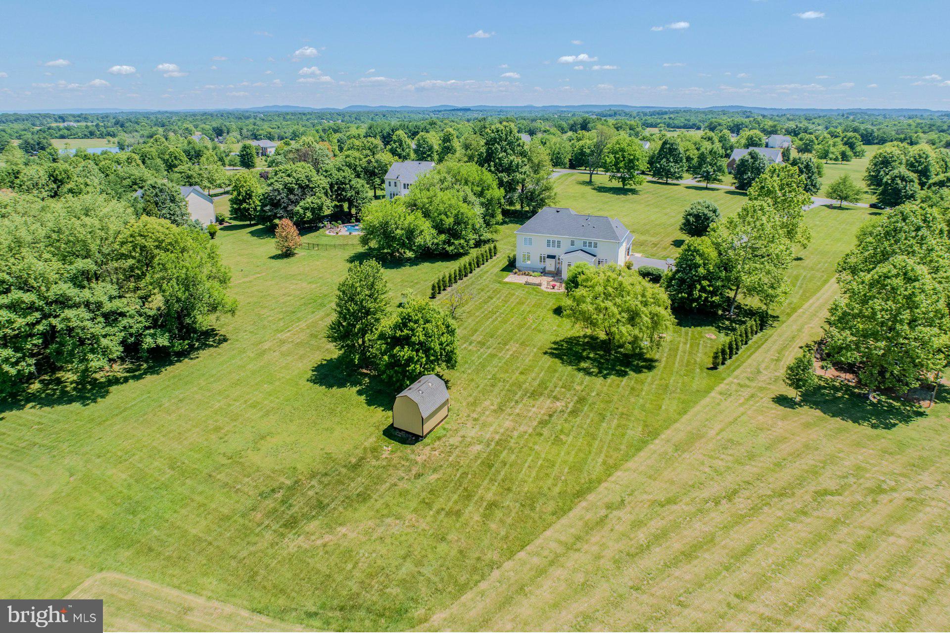 CHESTNUT HILLS - Residential
