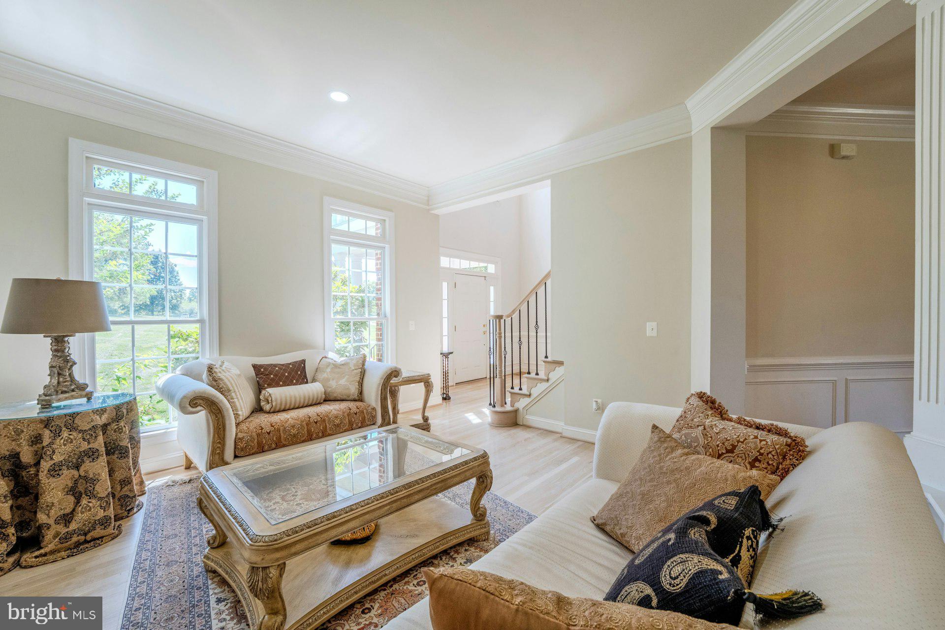 CHESTNUT HILLS - Residential