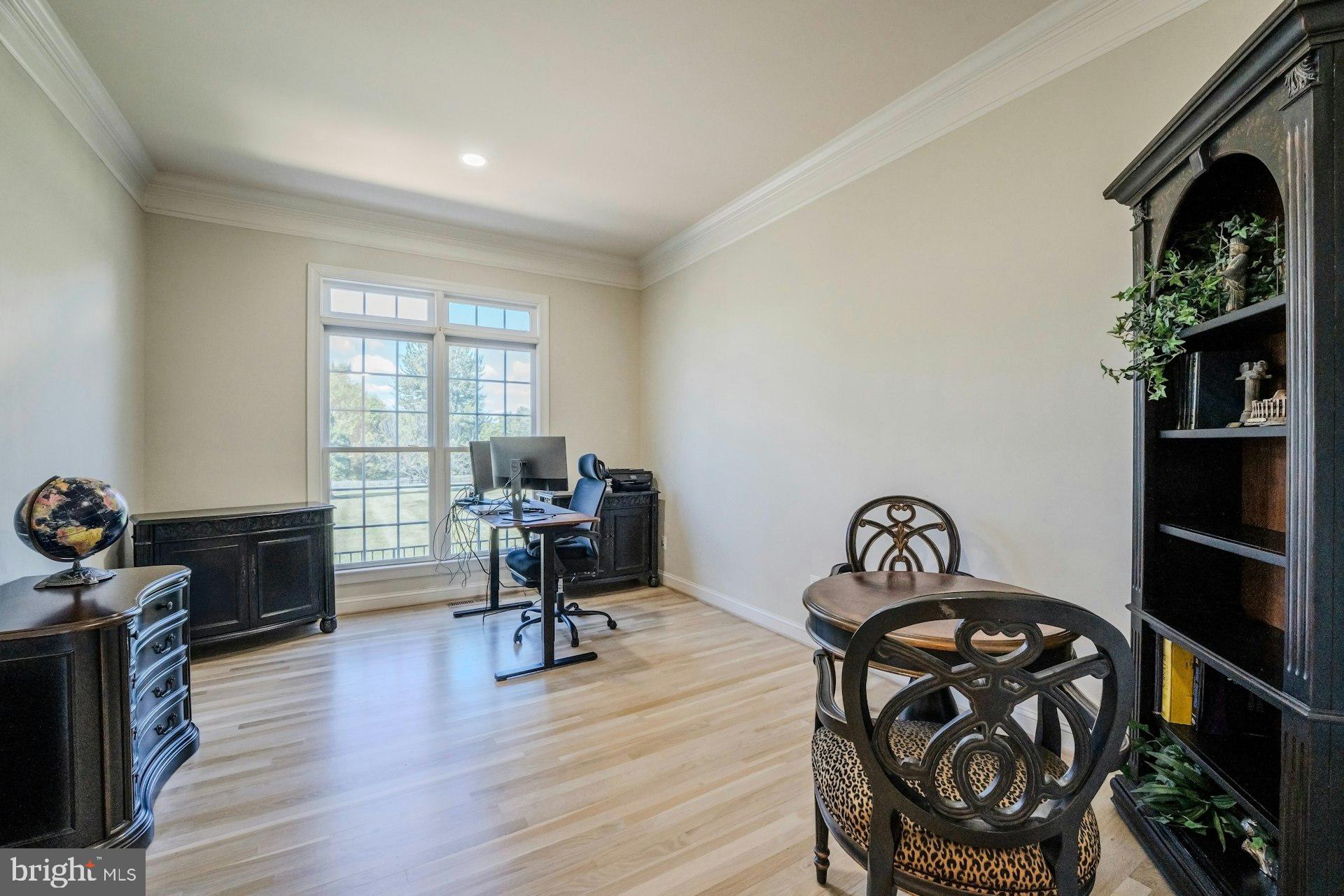 CHESTNUT HILLS - Residential