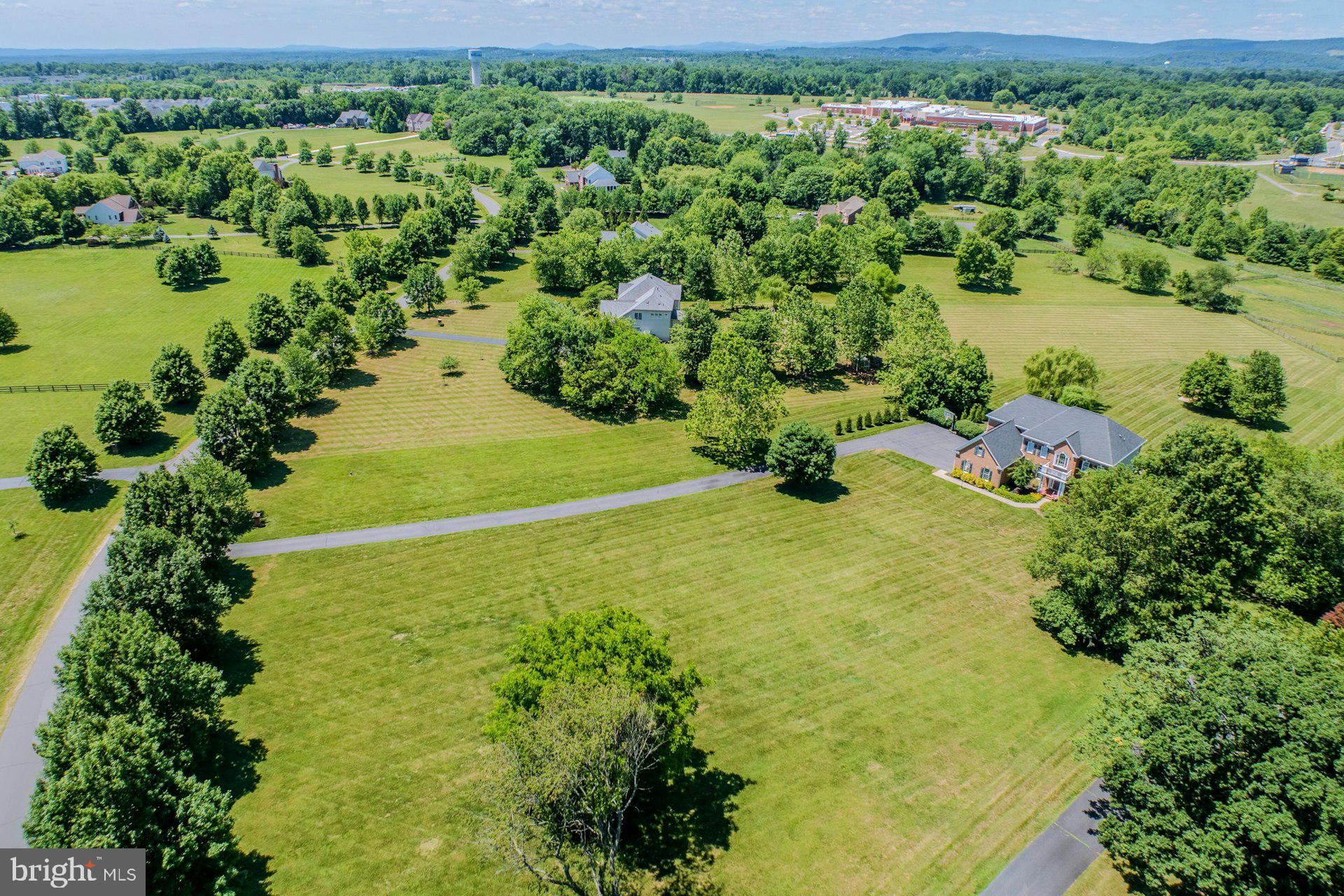 CHESTNUT HILLS - Residential