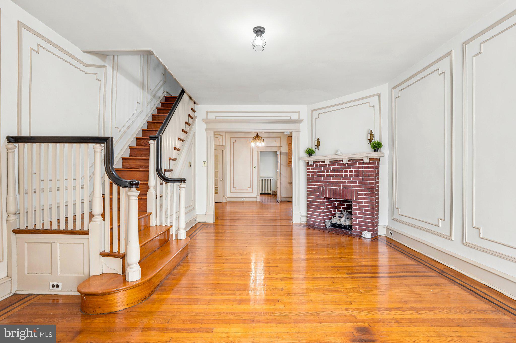 LOGAN - Residential