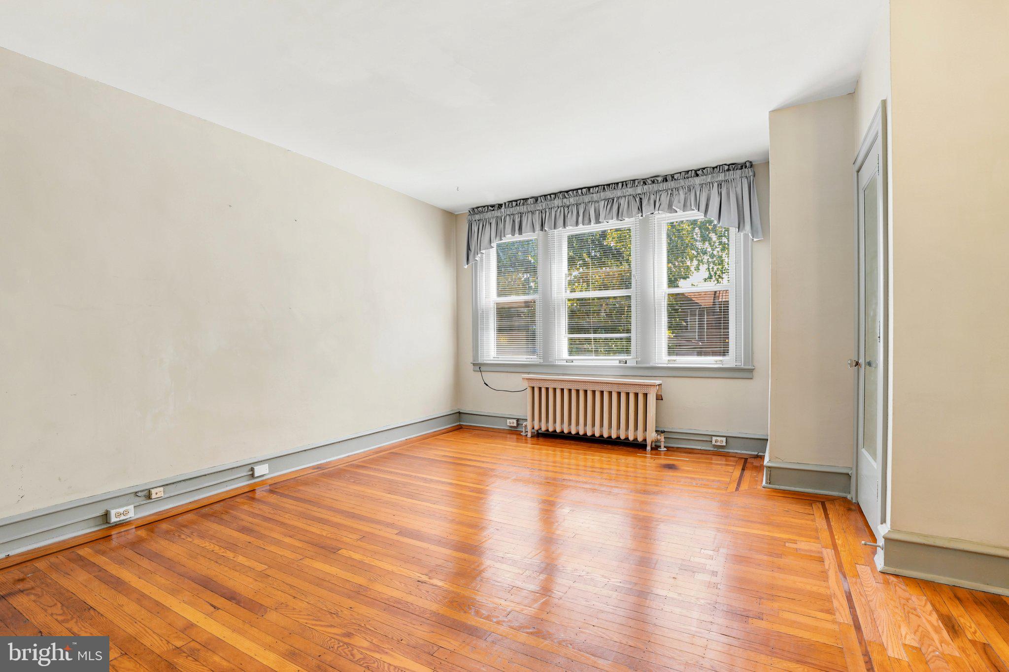 LOGAN - Residential