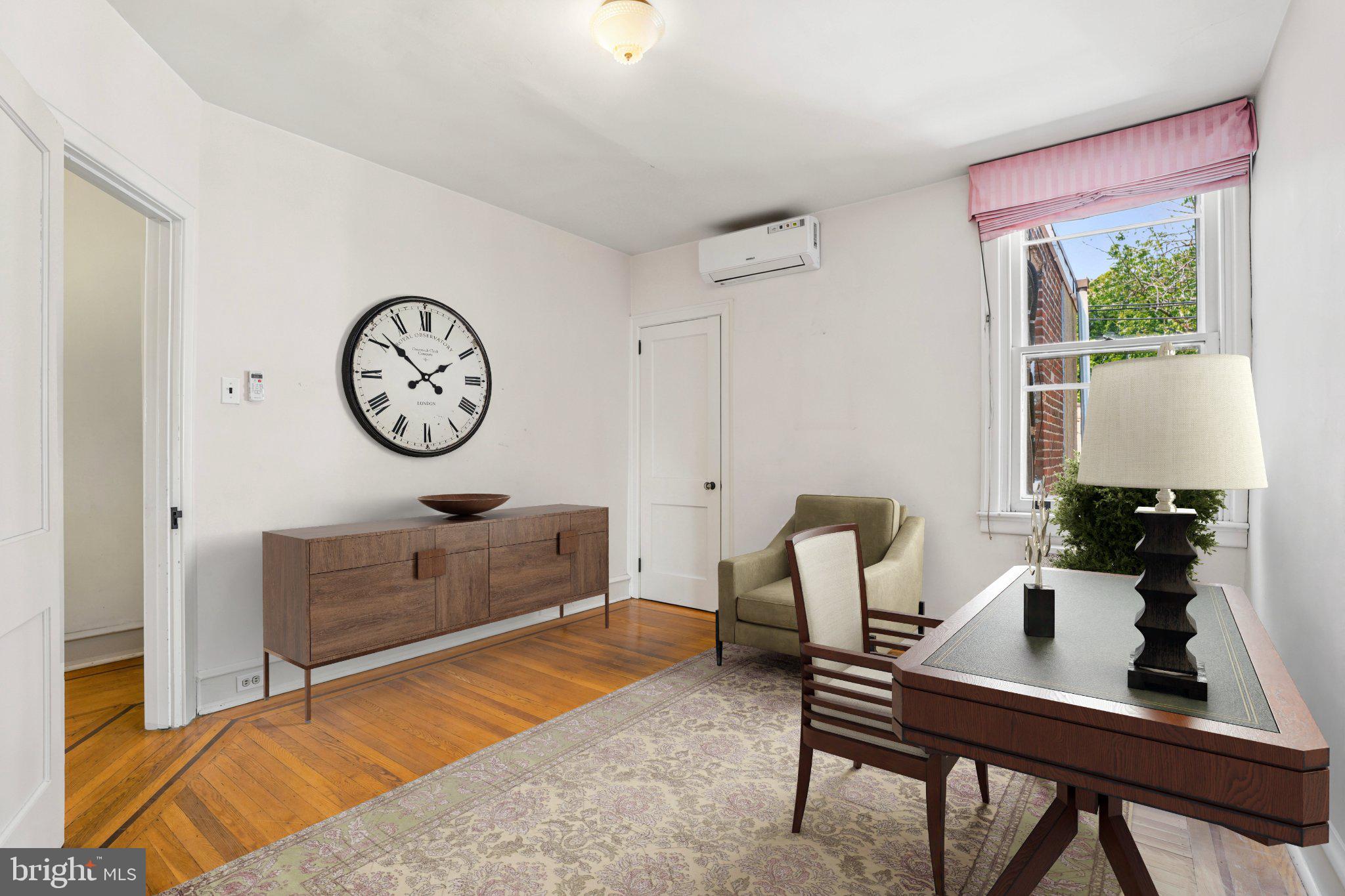 LOGAN - Residential