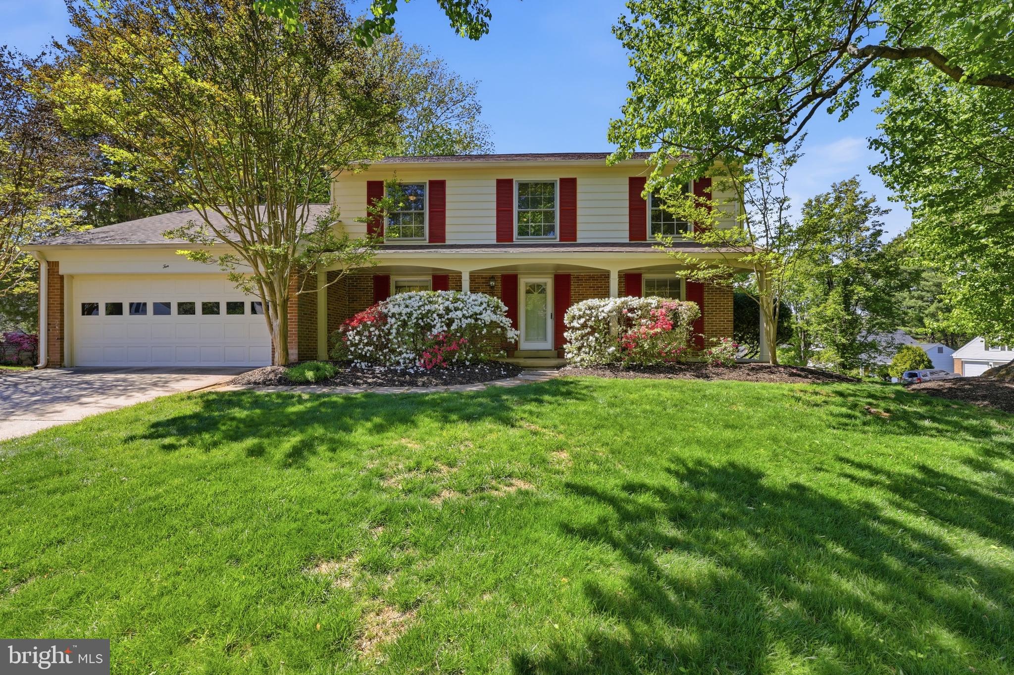 POTOMAC COMMONS - Residential