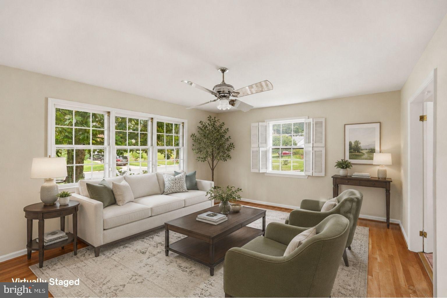 MONTGOMERY SQUARE - Residential