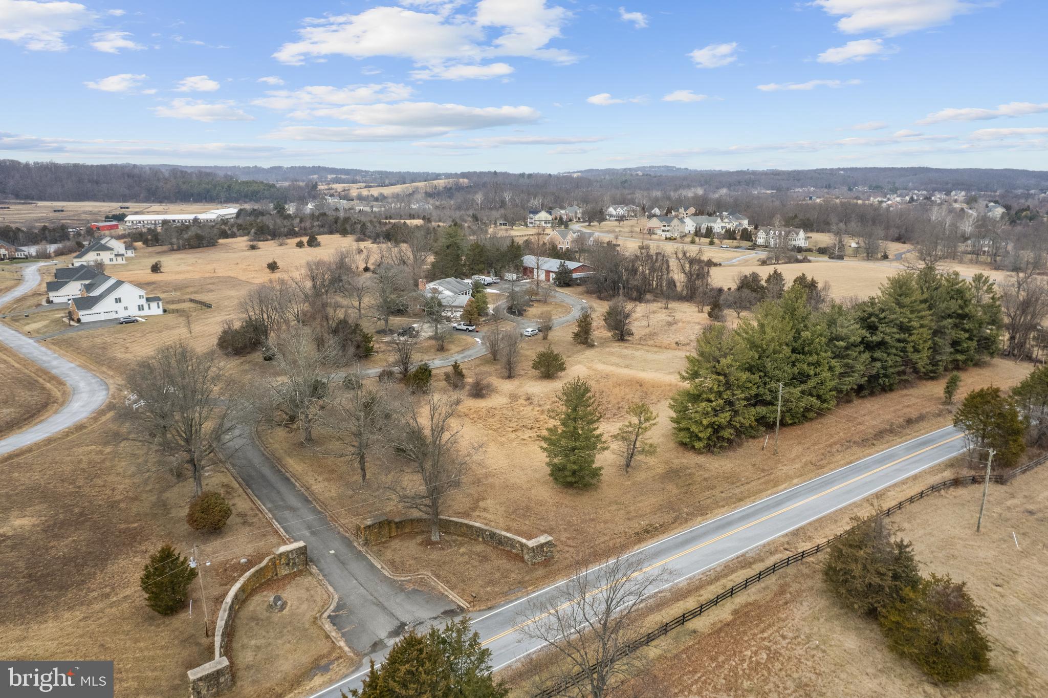 HERITAGE HAMLET - Land