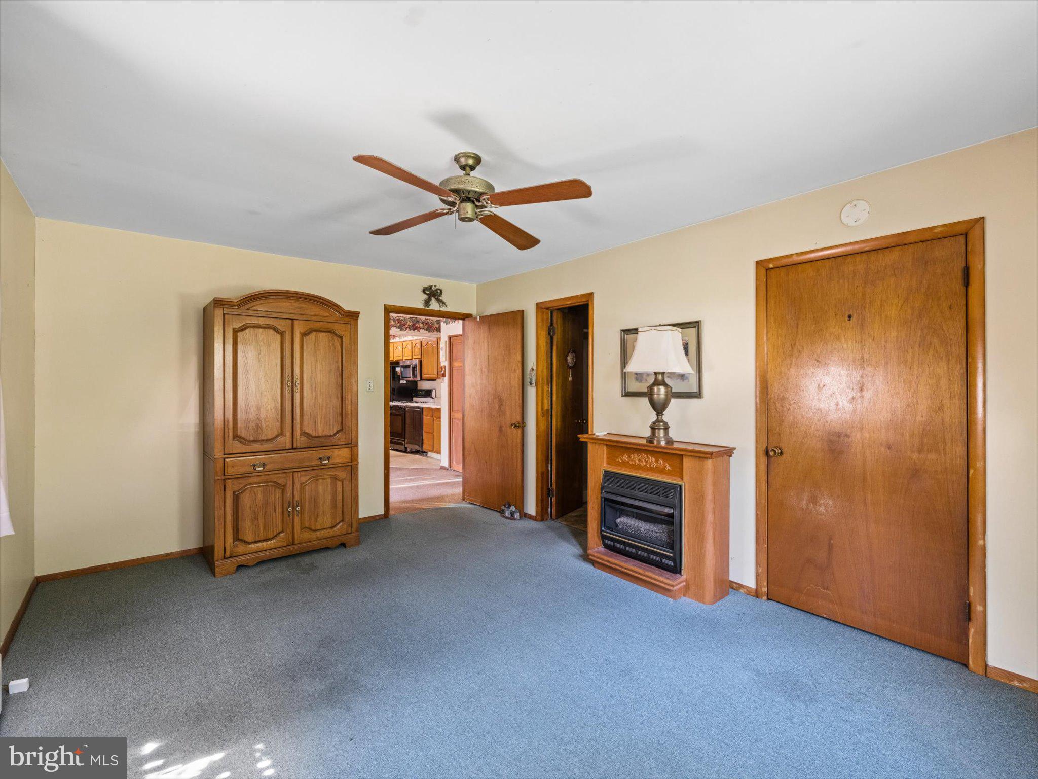 GLENSIDE - Residential