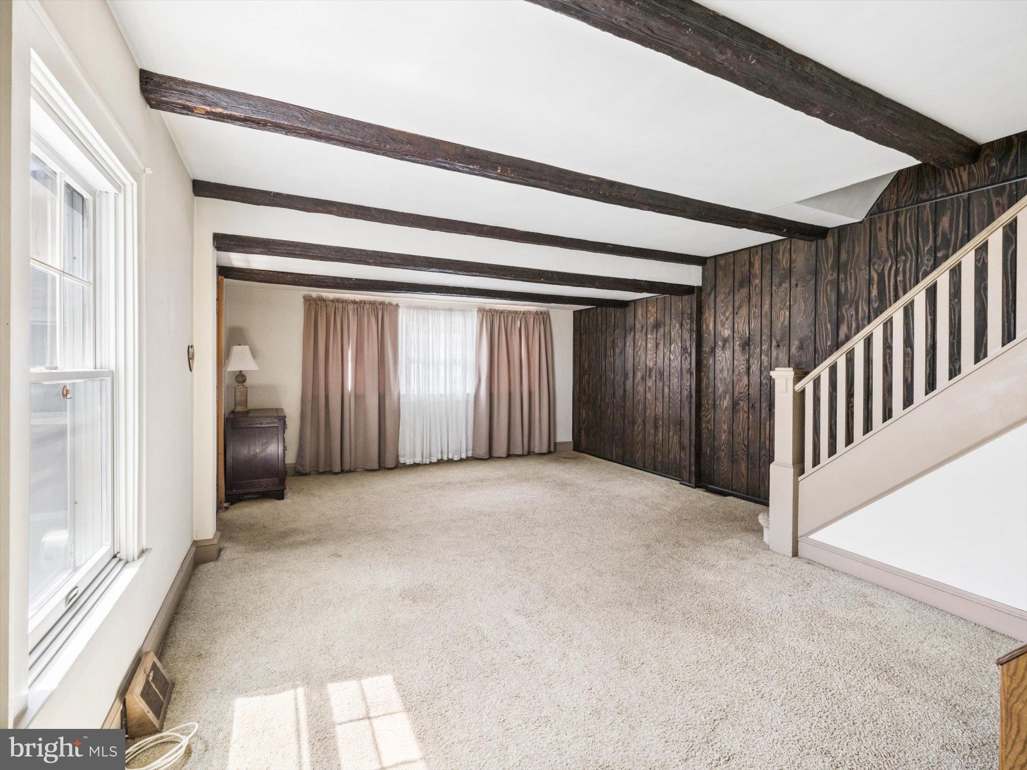 GLENSIDE - Residential