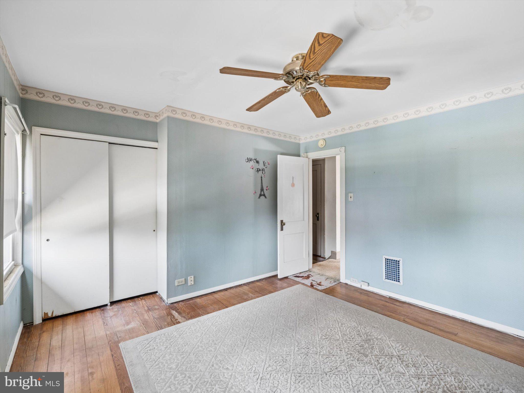 GLENSIDE - Residential