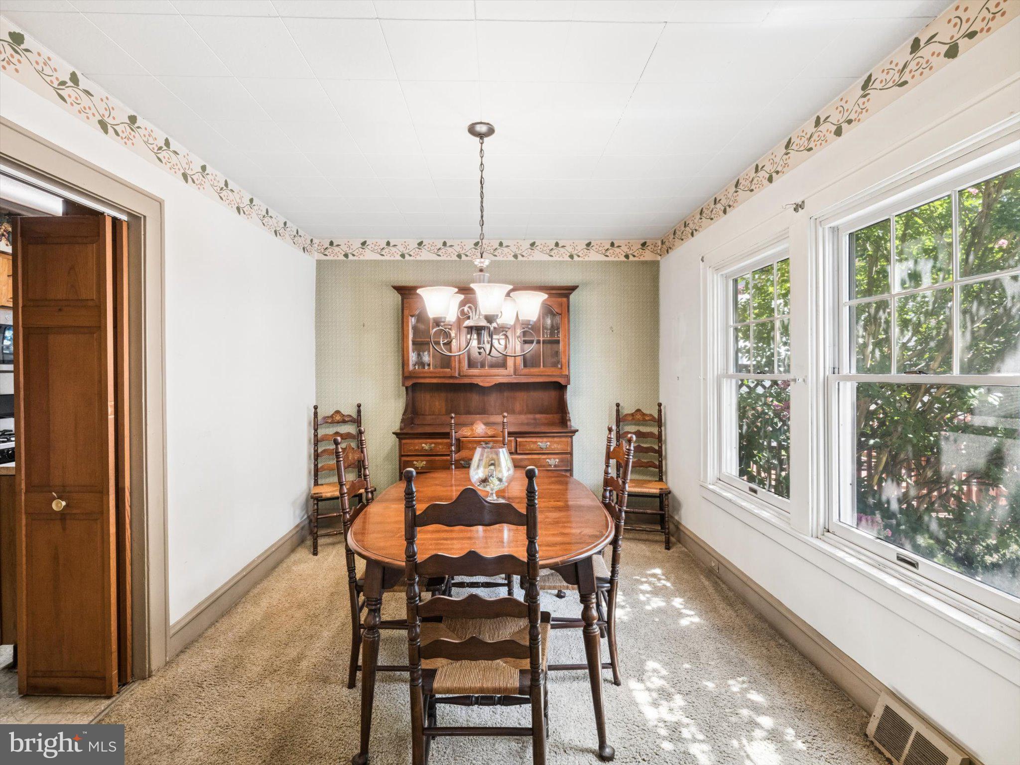 GLENSIDE - Residential