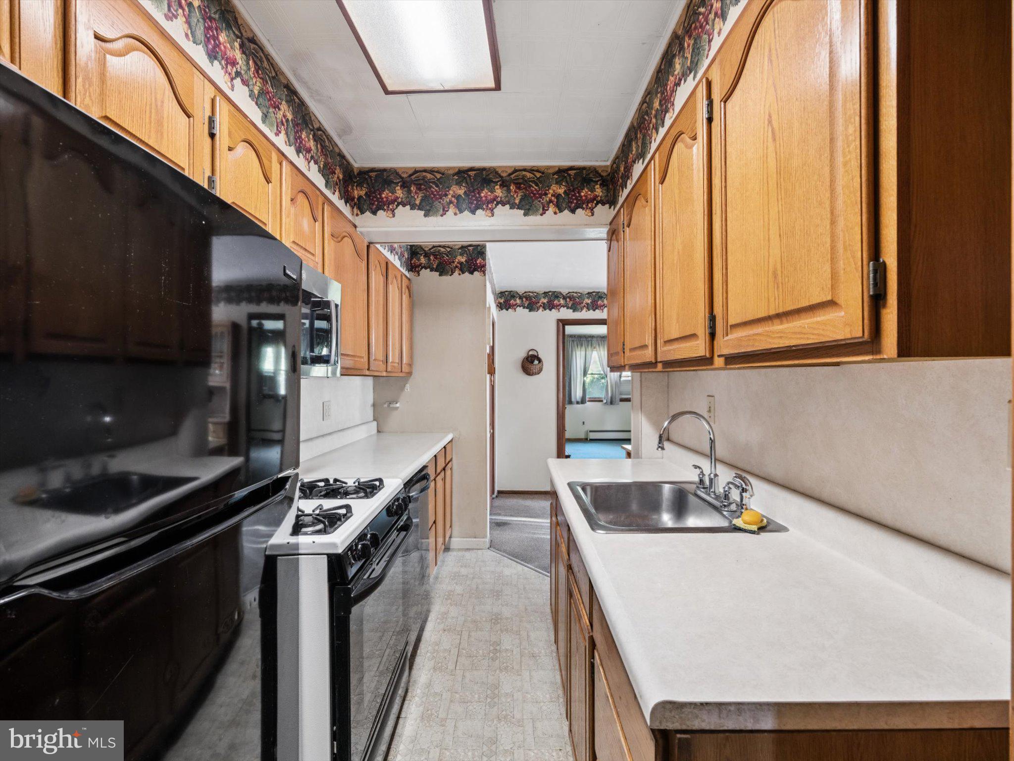 GLENSIDE - Residential