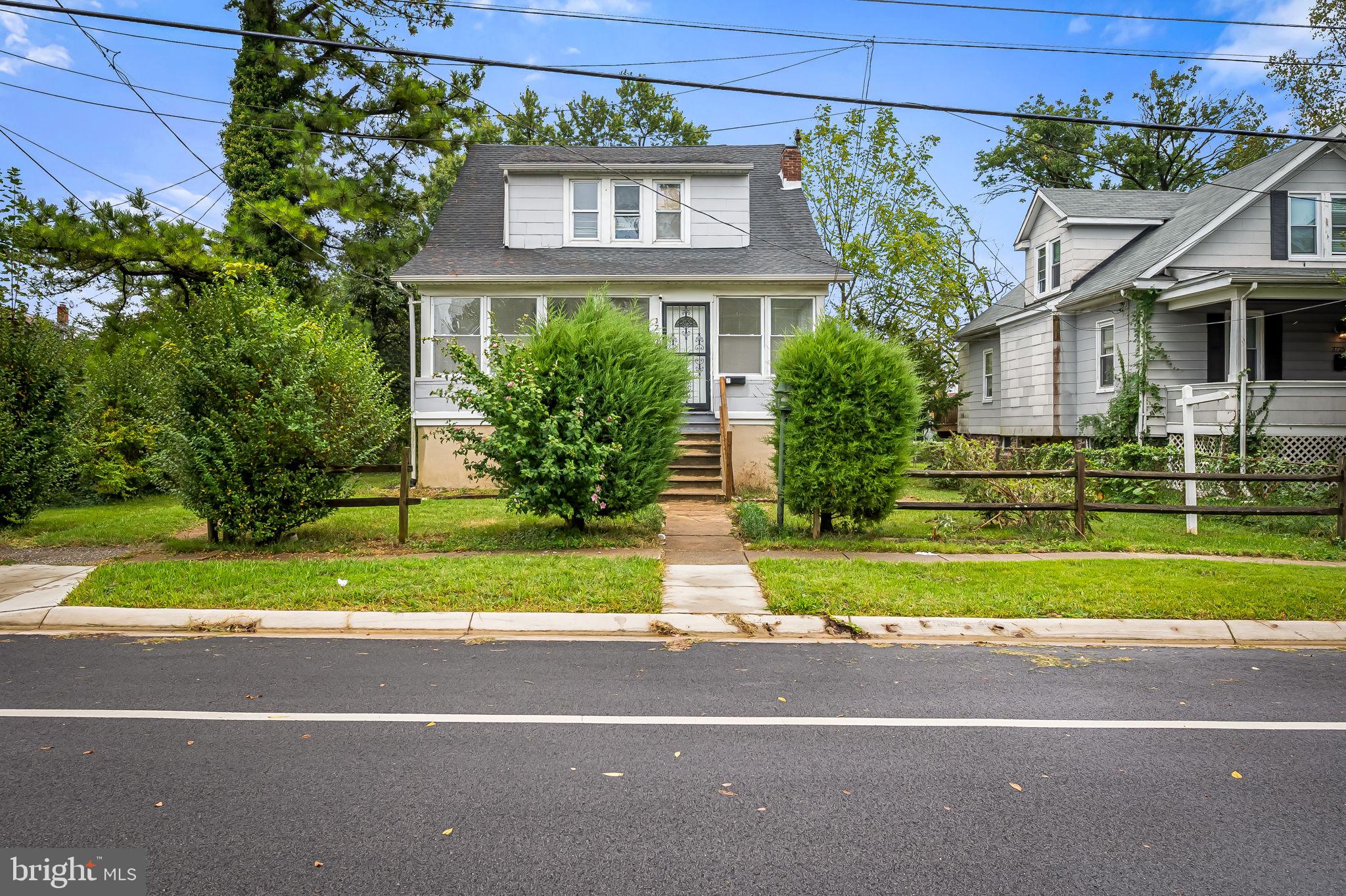 GWYNN OAK - Residential Lease