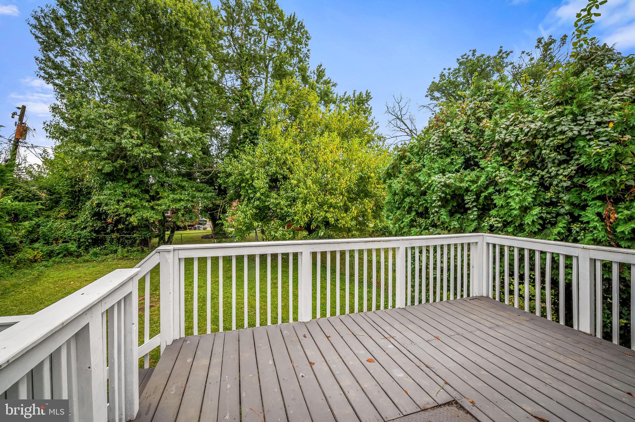 GWYNN OAK - Residential Lease