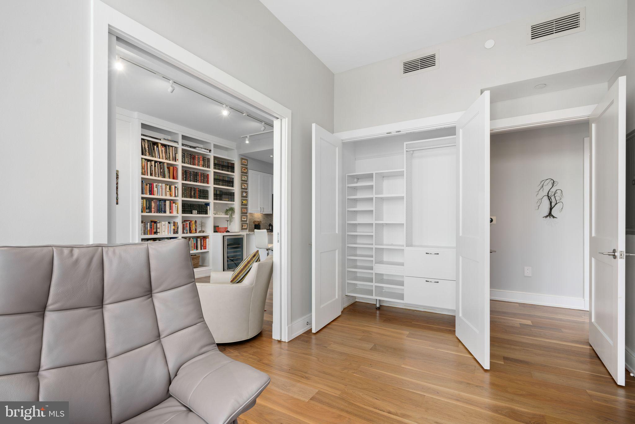 FITLER SQUARE - Residential