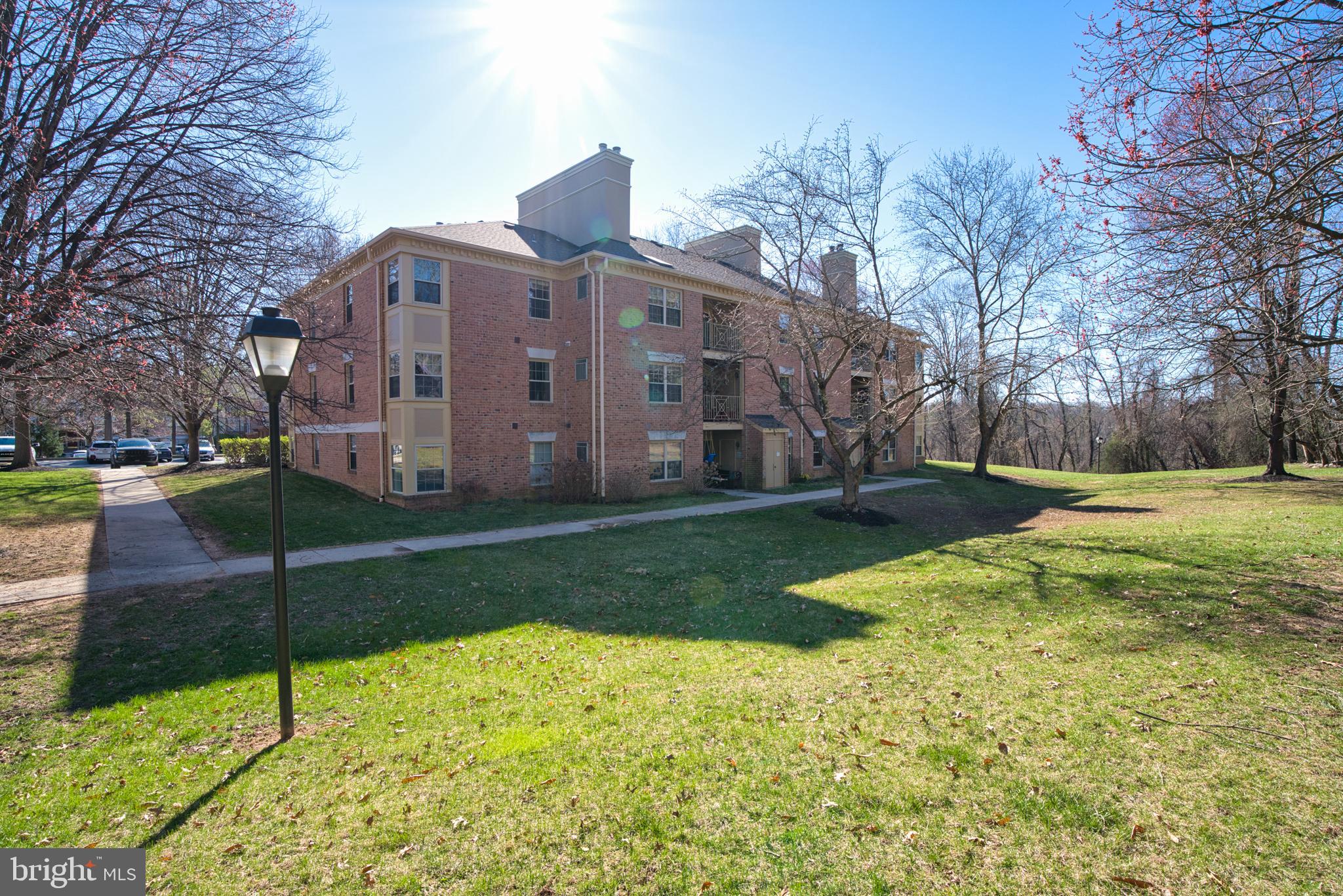 RAINFLOWER/LOVETON - Residential
