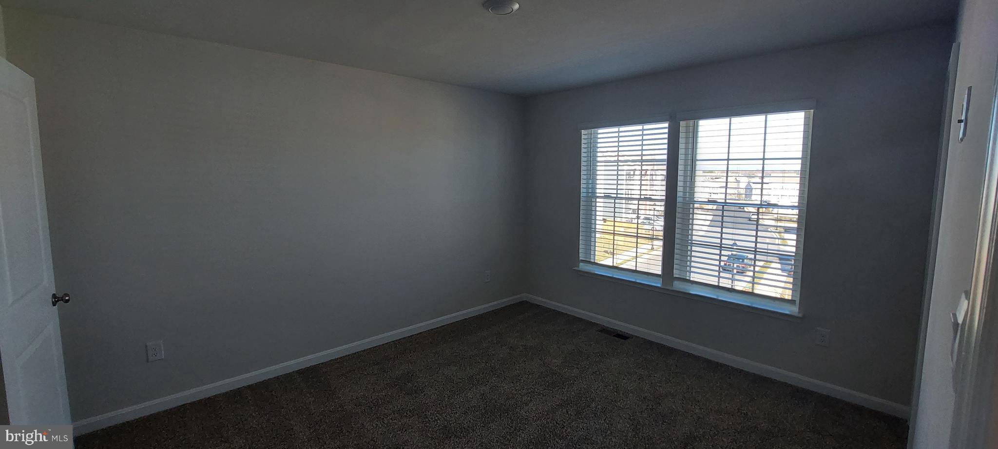 TUSCARORA CREEK - Residential Lease