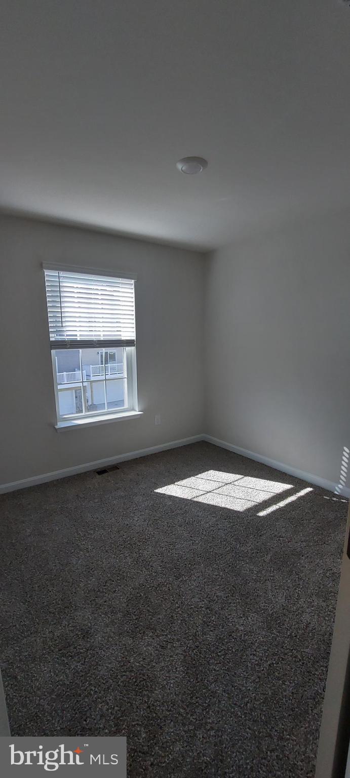 TUSCARORA CREEK - Residential Lease