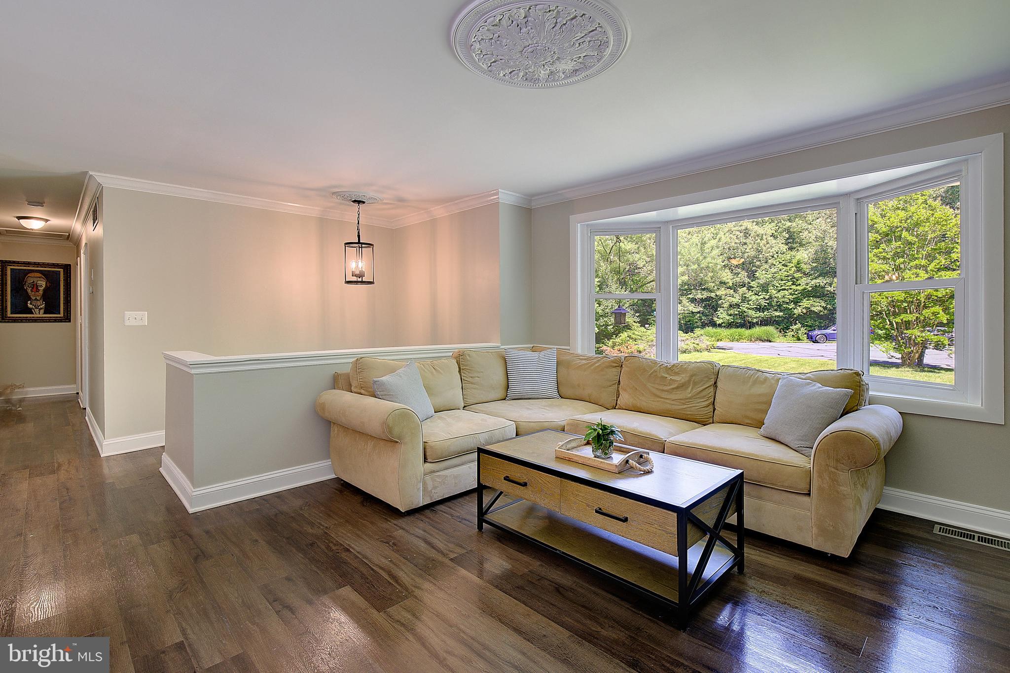 HALLMARK WOODS - Residential