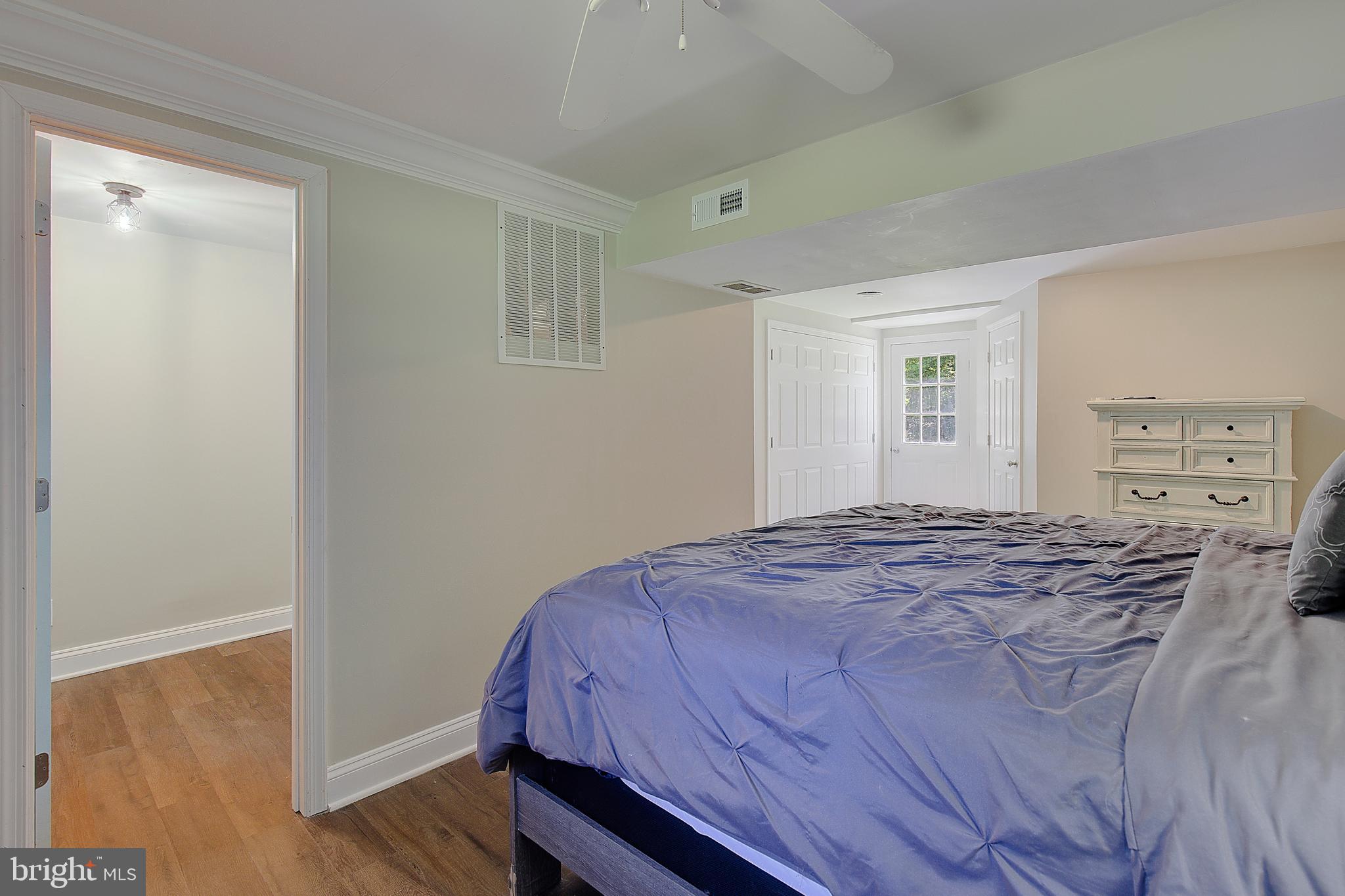 HALLMARK WOODS - Residential