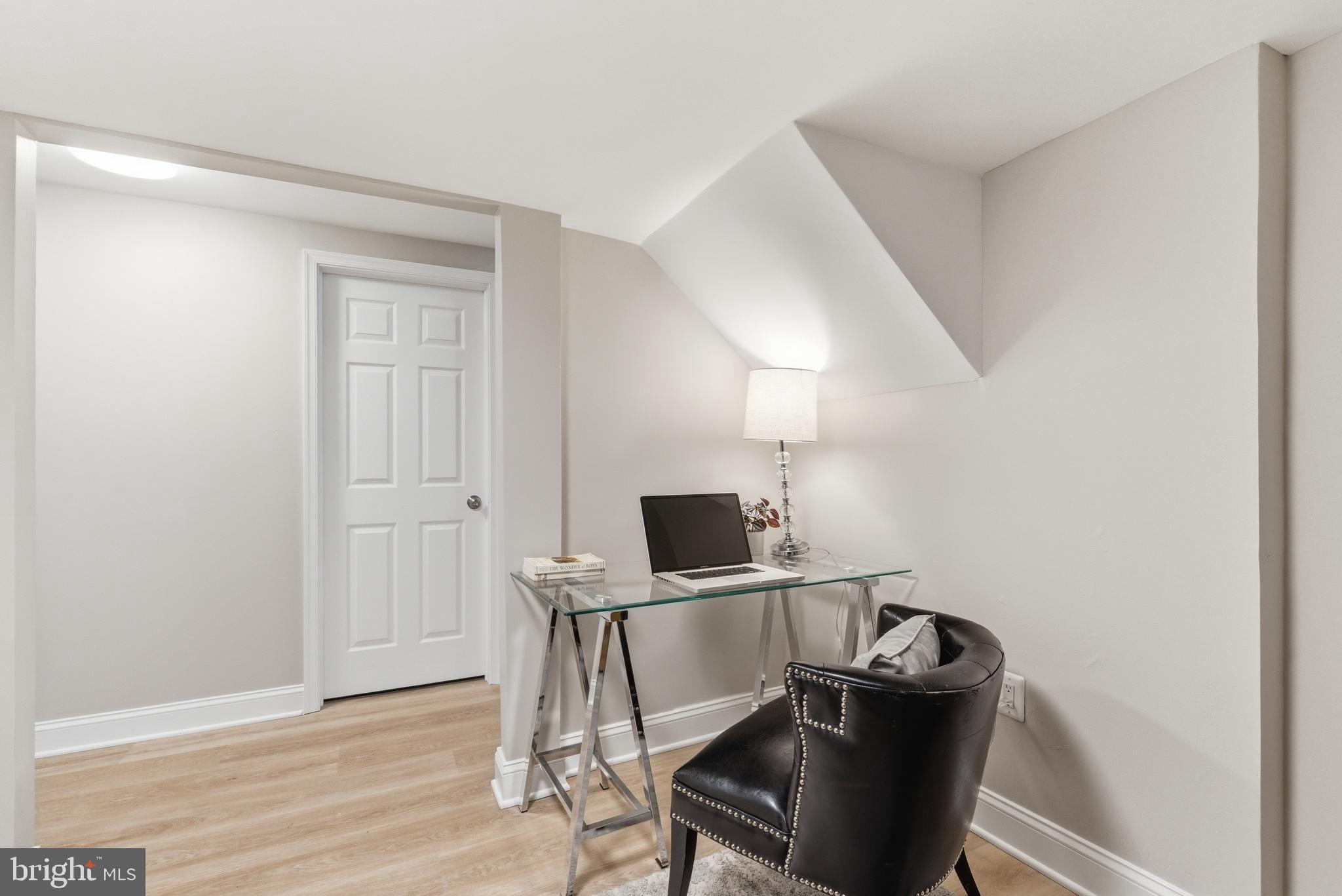 OAKWOOD KNOLLS - Residential